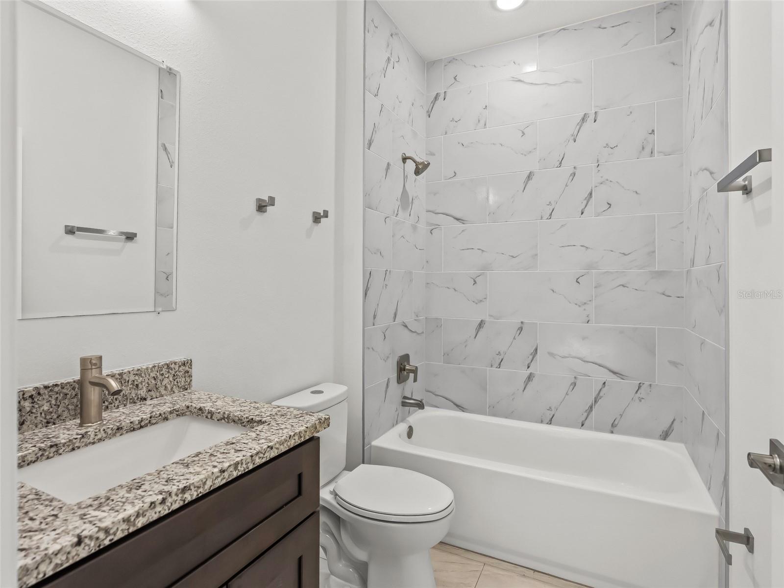 MARION OAKS UN 10 - Residential