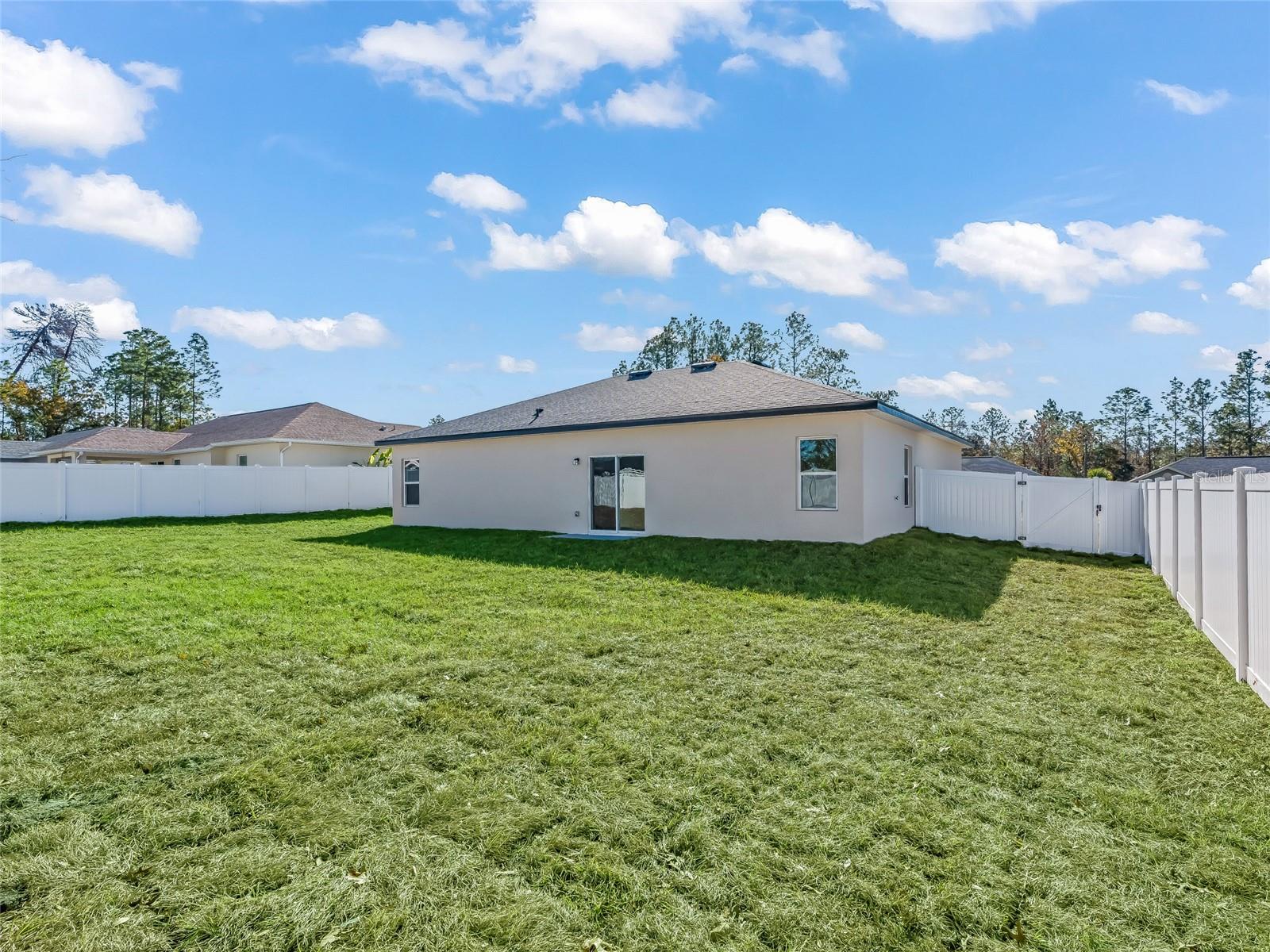 MARION OAKS UN 10 - Residential