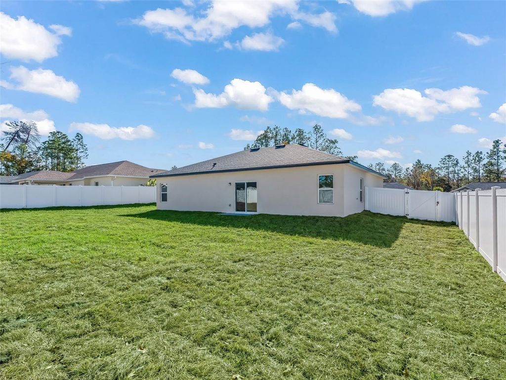 Photo of 13153 SW 65th Circle, Ocala, FL 34473 (MLS # OM715295)