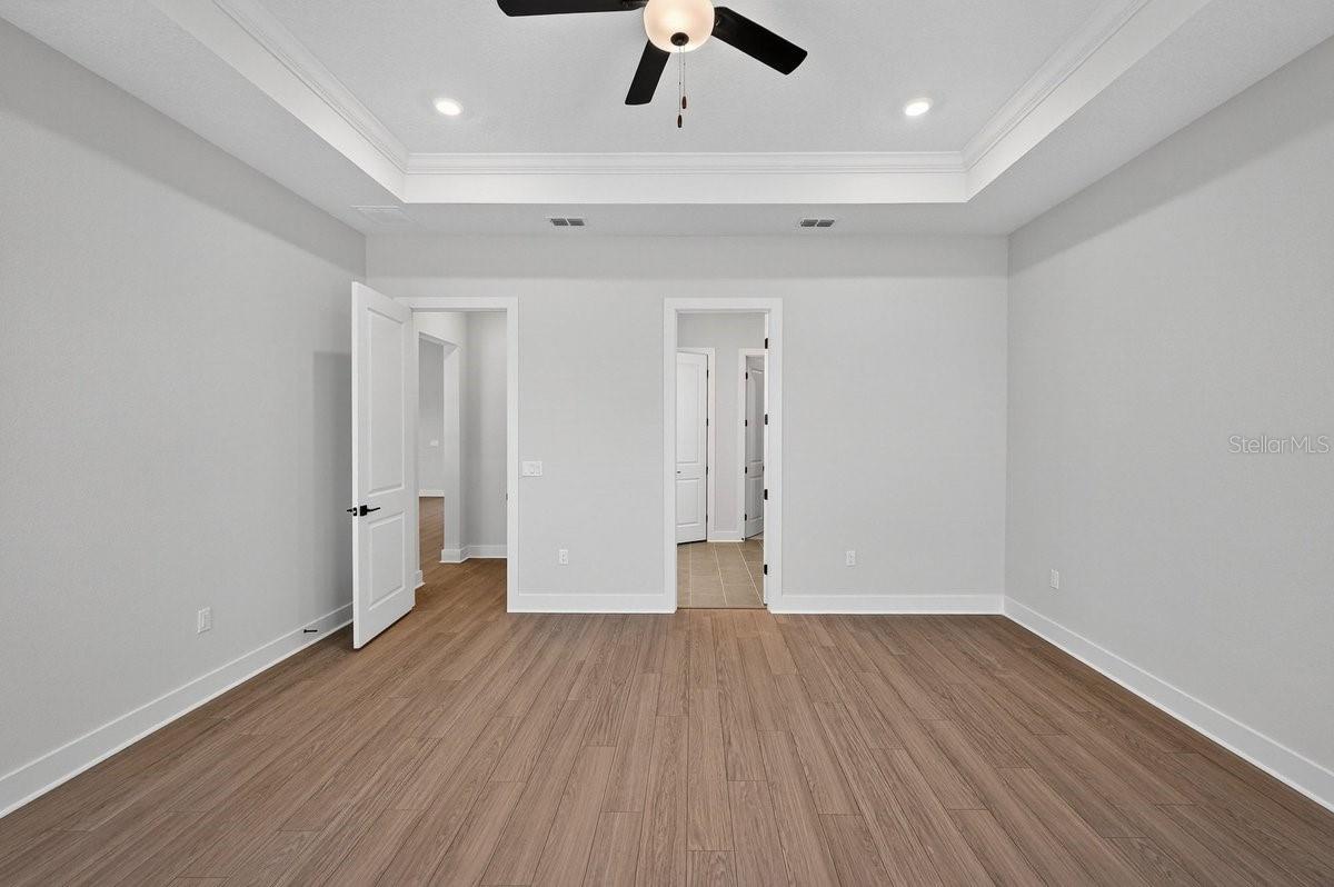 STABLES AT CARY FOREST - Residential