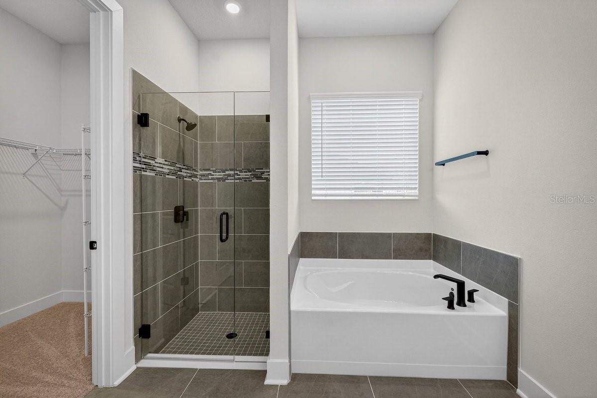 STABLES AT CARY FOREST - Residential