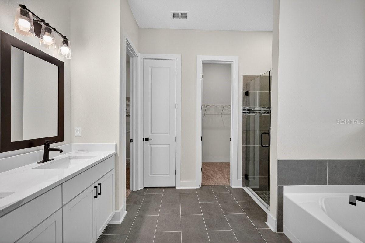 STABLES AT CARY FOREST - Residential