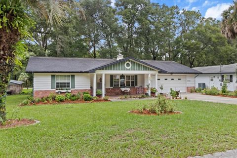 Photo of 3550 S Dean Terrace, Inverness, FL 34452 (MLS # TB8420646)