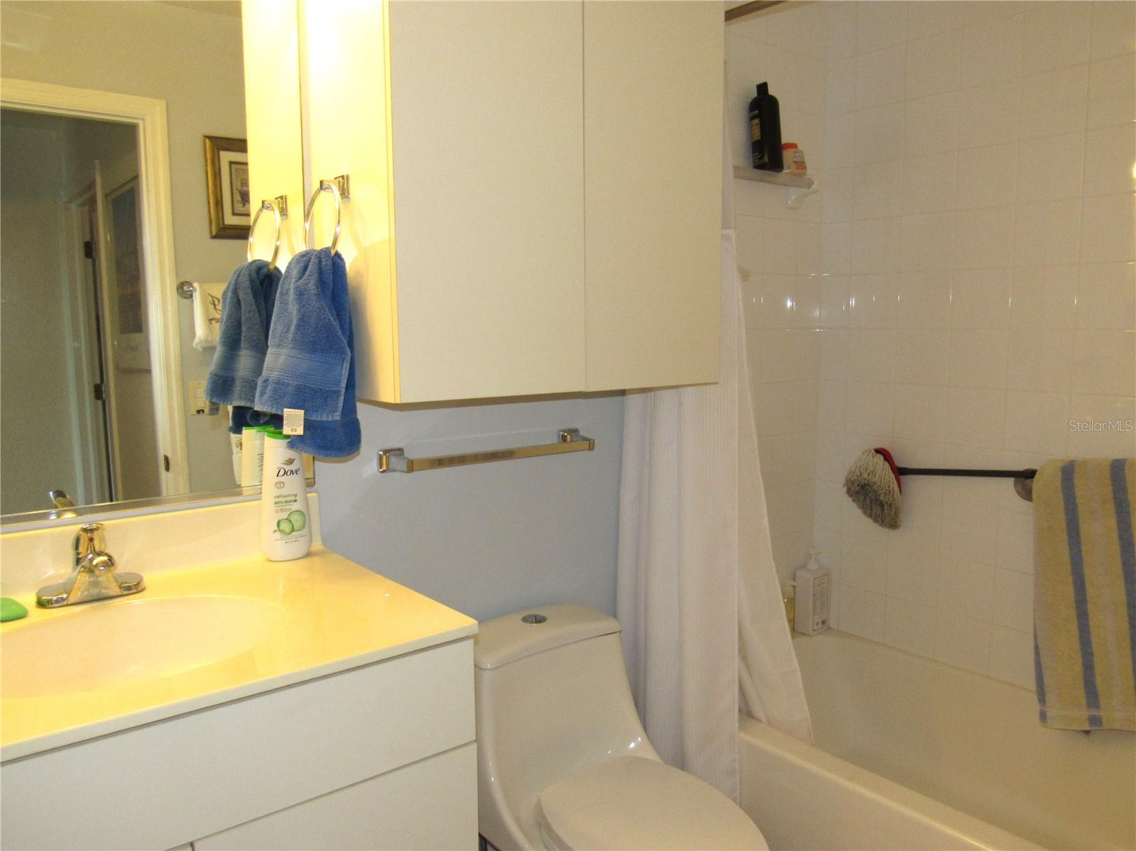 ST JAMES PLACE PH 09 - Residential