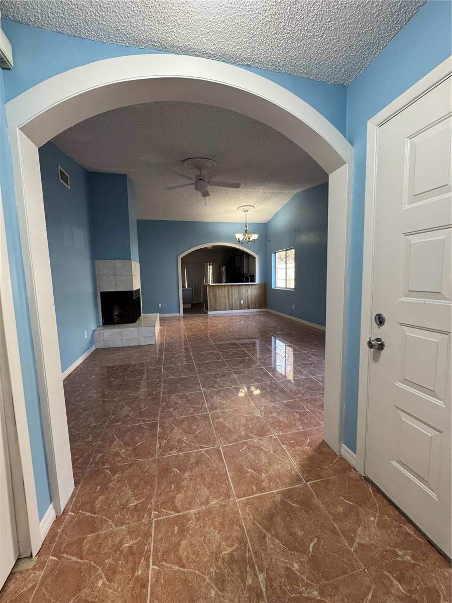 7237 HARBOR HEIGHTS CIRCLE
