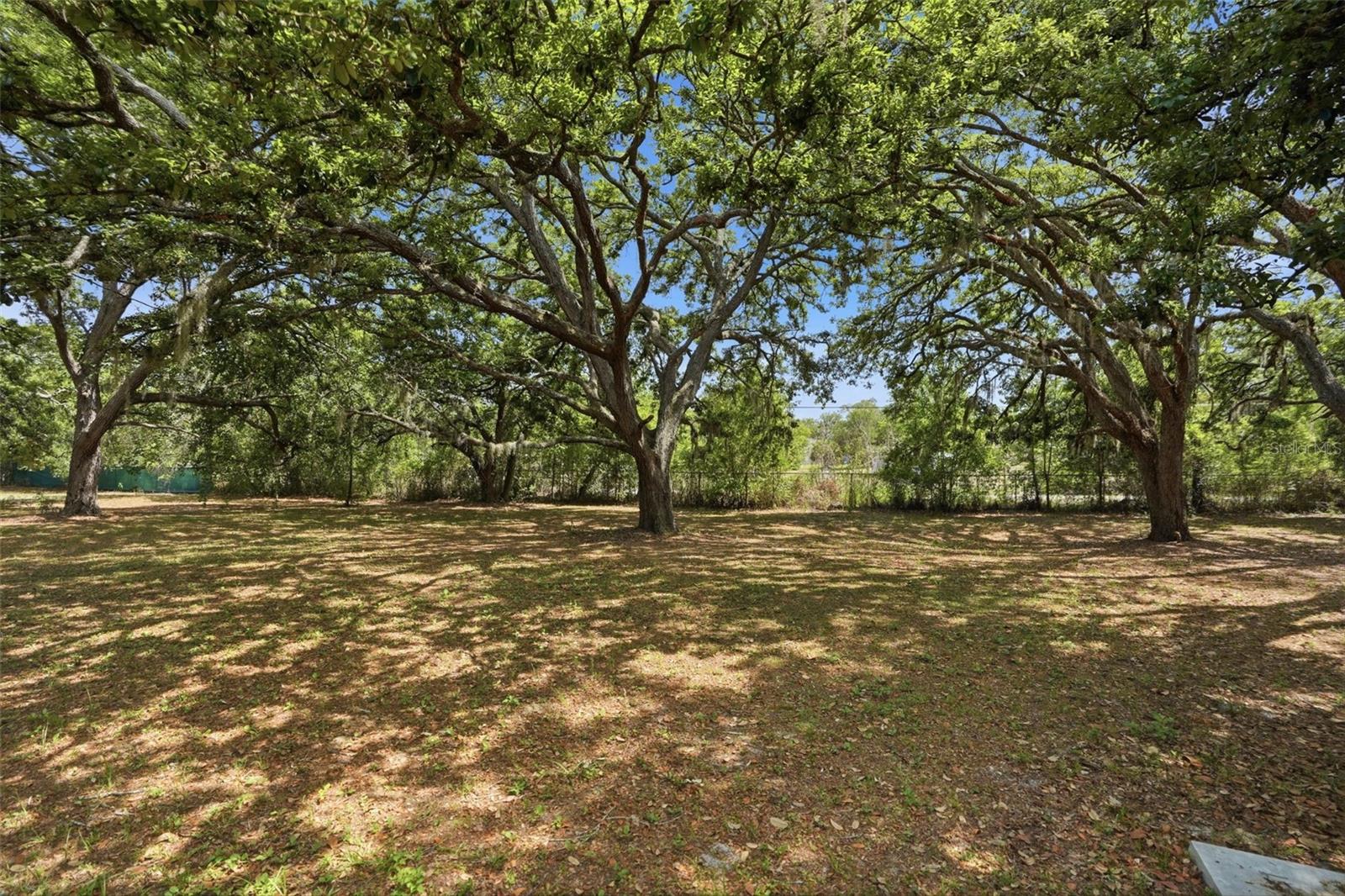 JEAN VAN FARMS - Residential