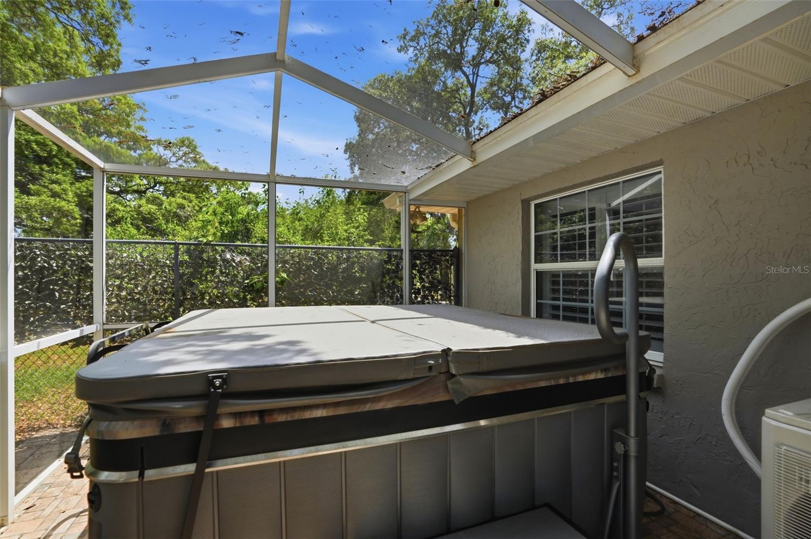 JEAN VAN FARMS - Residential