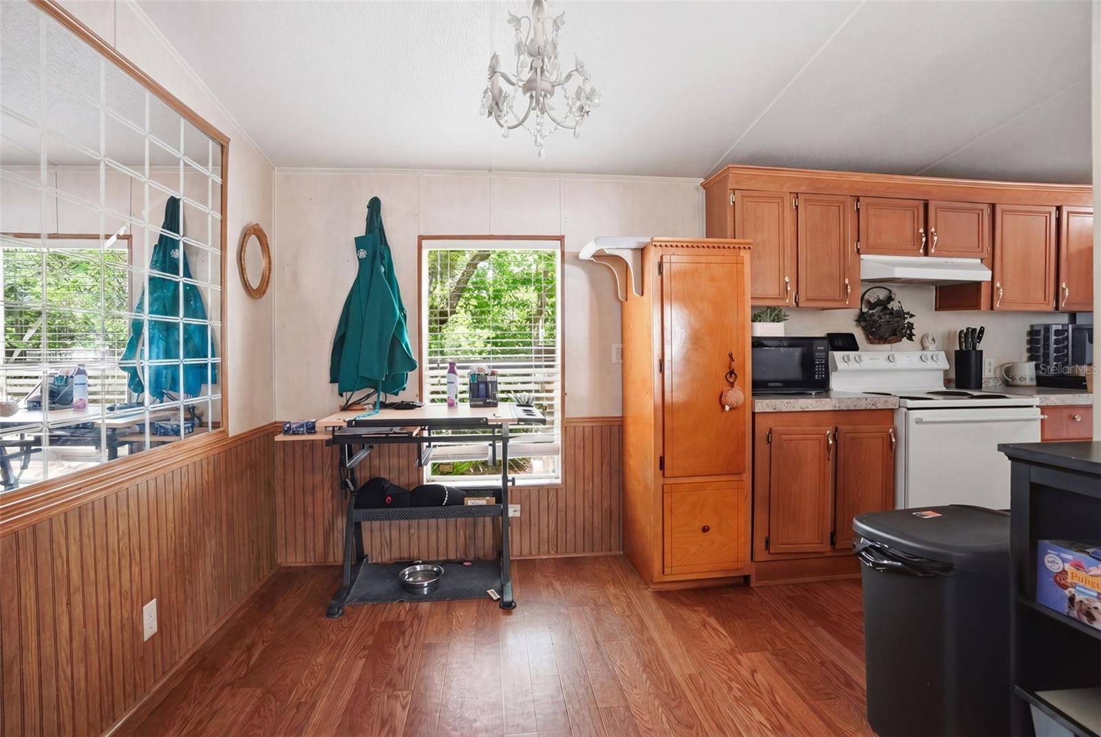 JEAN VAN FARMS - Residential