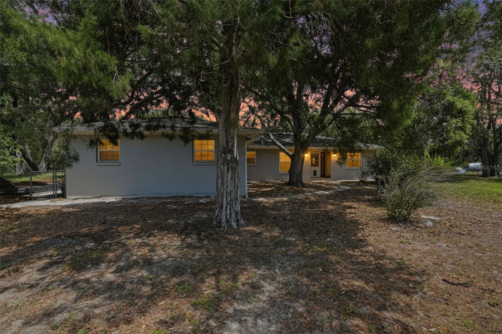 JEAN VAN FARMS - Residential