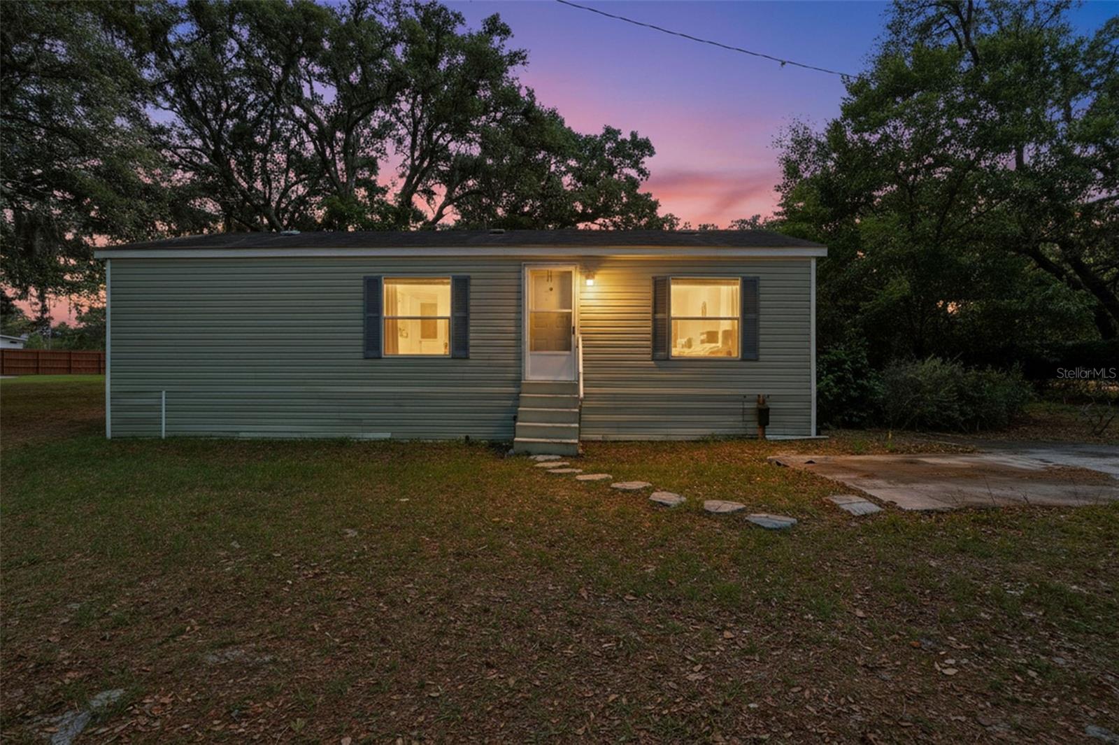 JEAN VAN FARMS - Residential