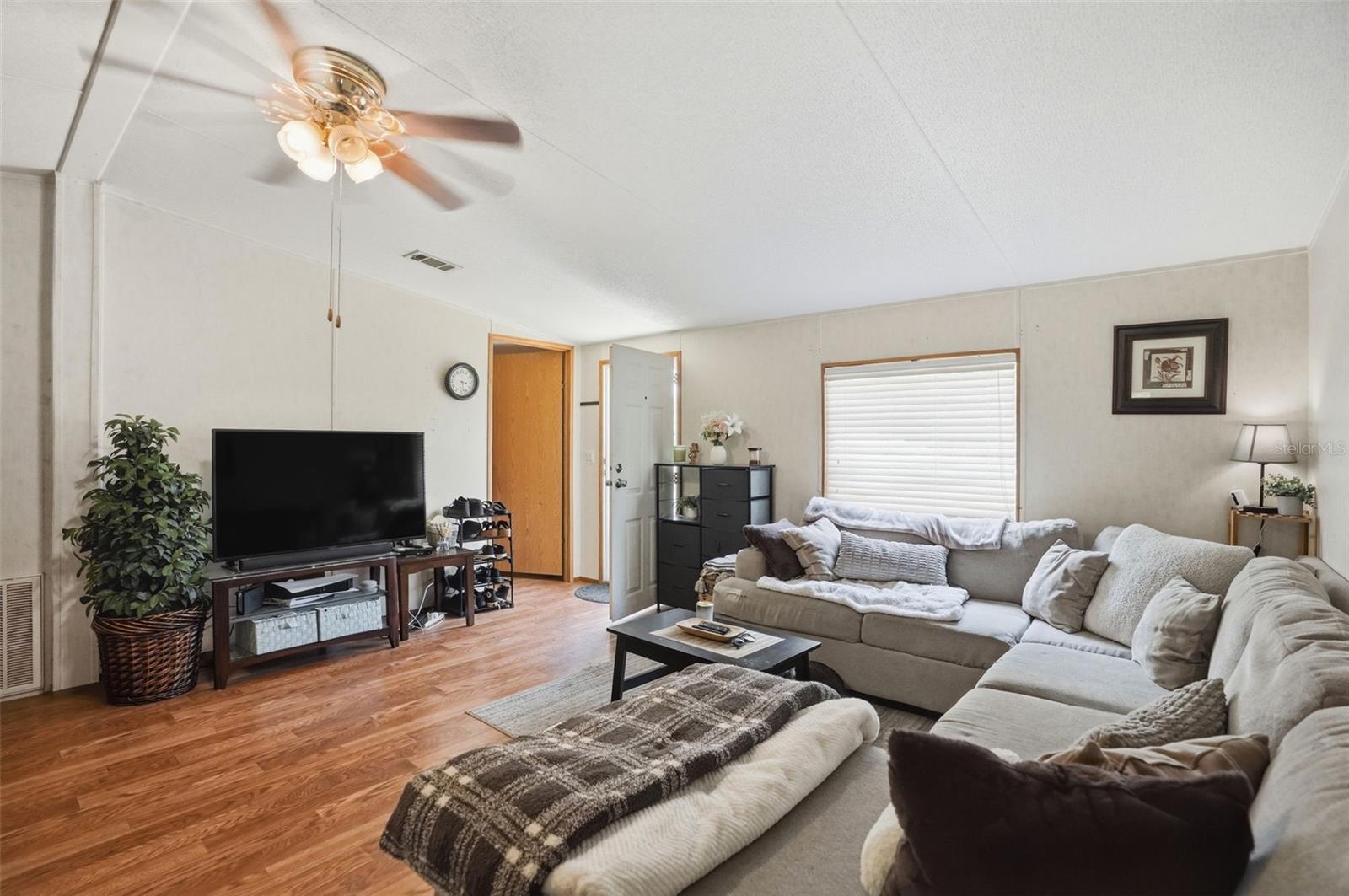 JEAN VAN FARMS - Residential