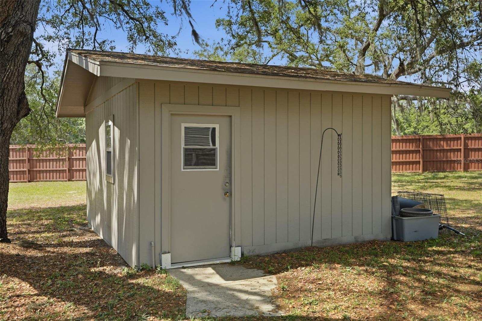 JEAN VAN FARMS - Residential