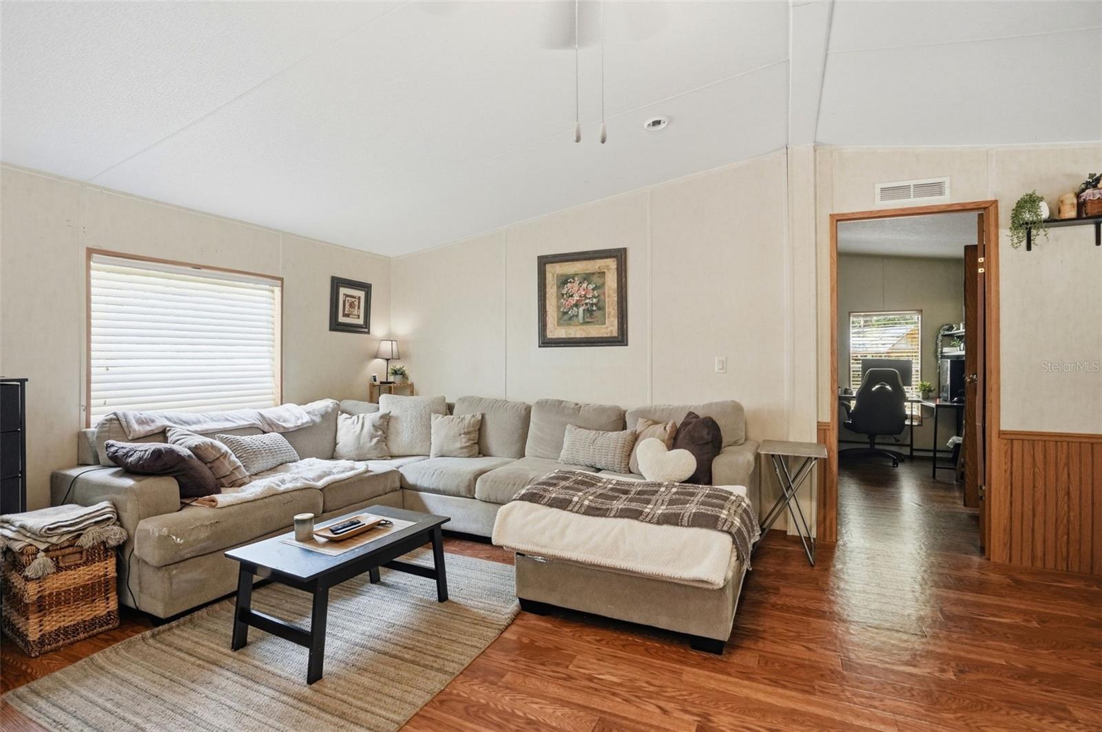 JEAN VAN FARMS - Residential