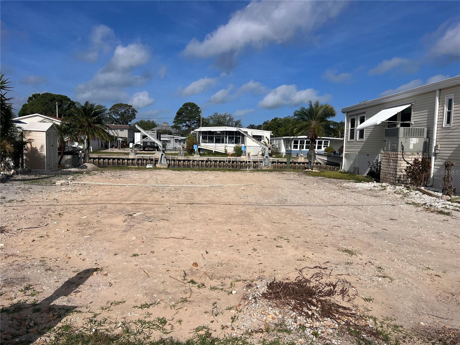 105 SCHOONER DRIVE 105