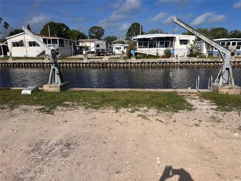 105 SCHOONER DRIVE 105 PALM HARBOR FL 34683