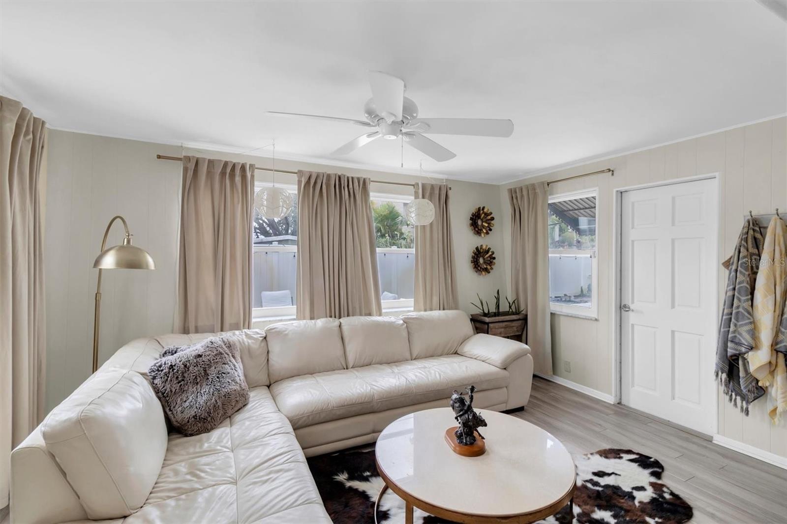 RIVIERA HEIGHTS 1ST ADD - Residential