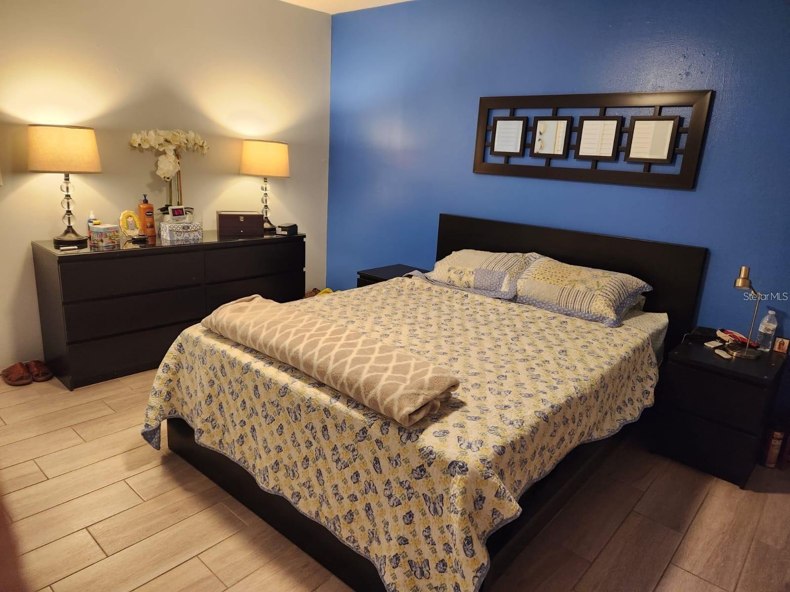 WHISPER LAKE A CONDO - Residential