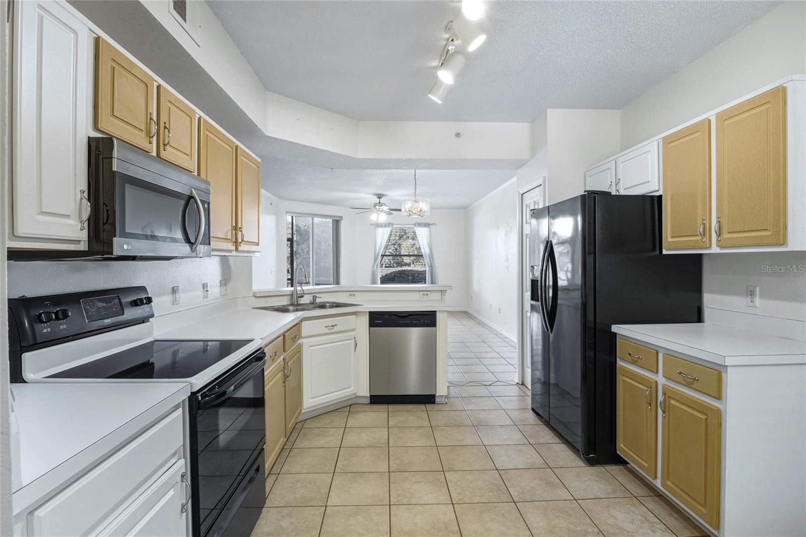 CRANES ROOST CONDO - Residential