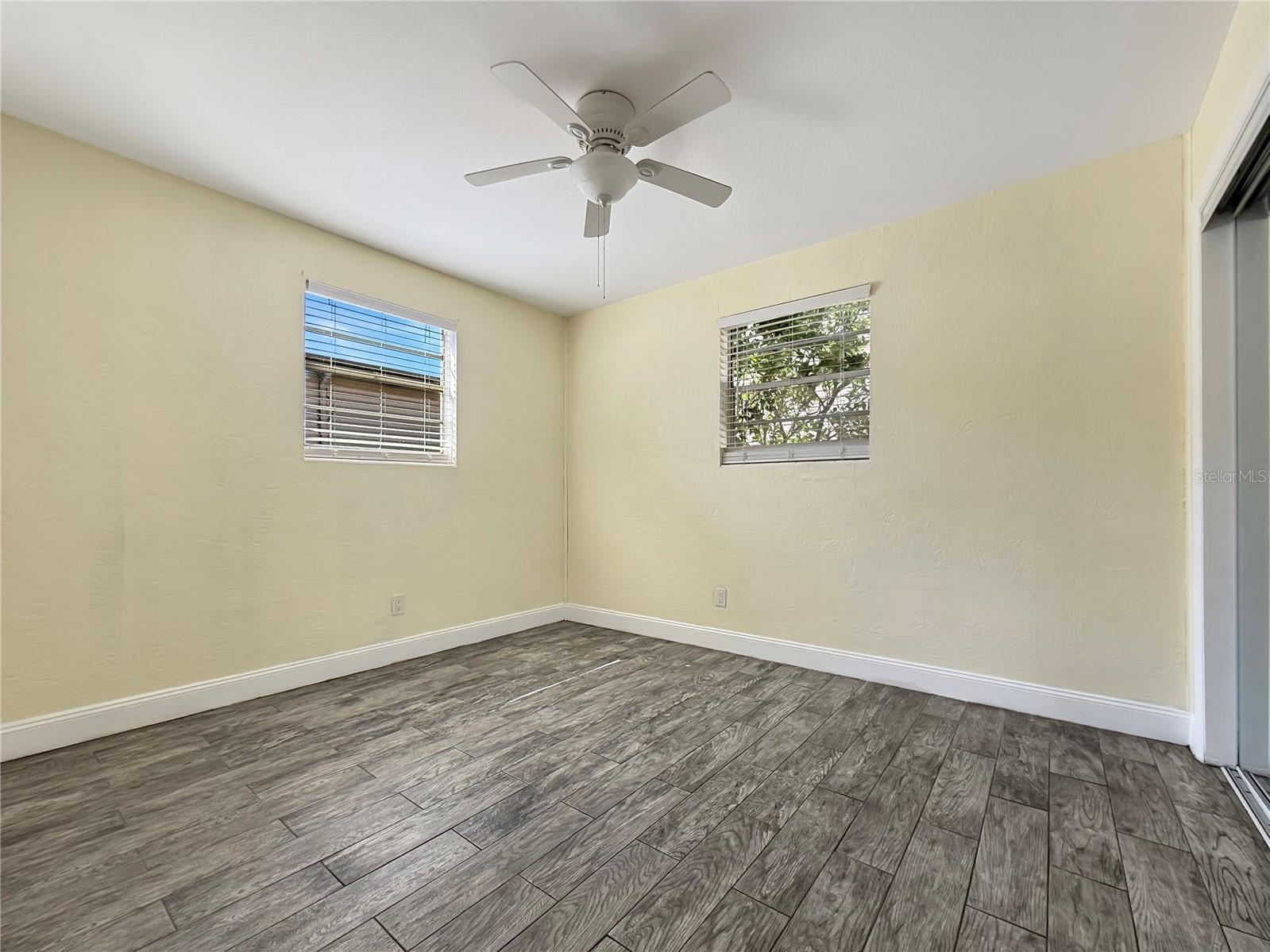 PALM PARK - Residential Income