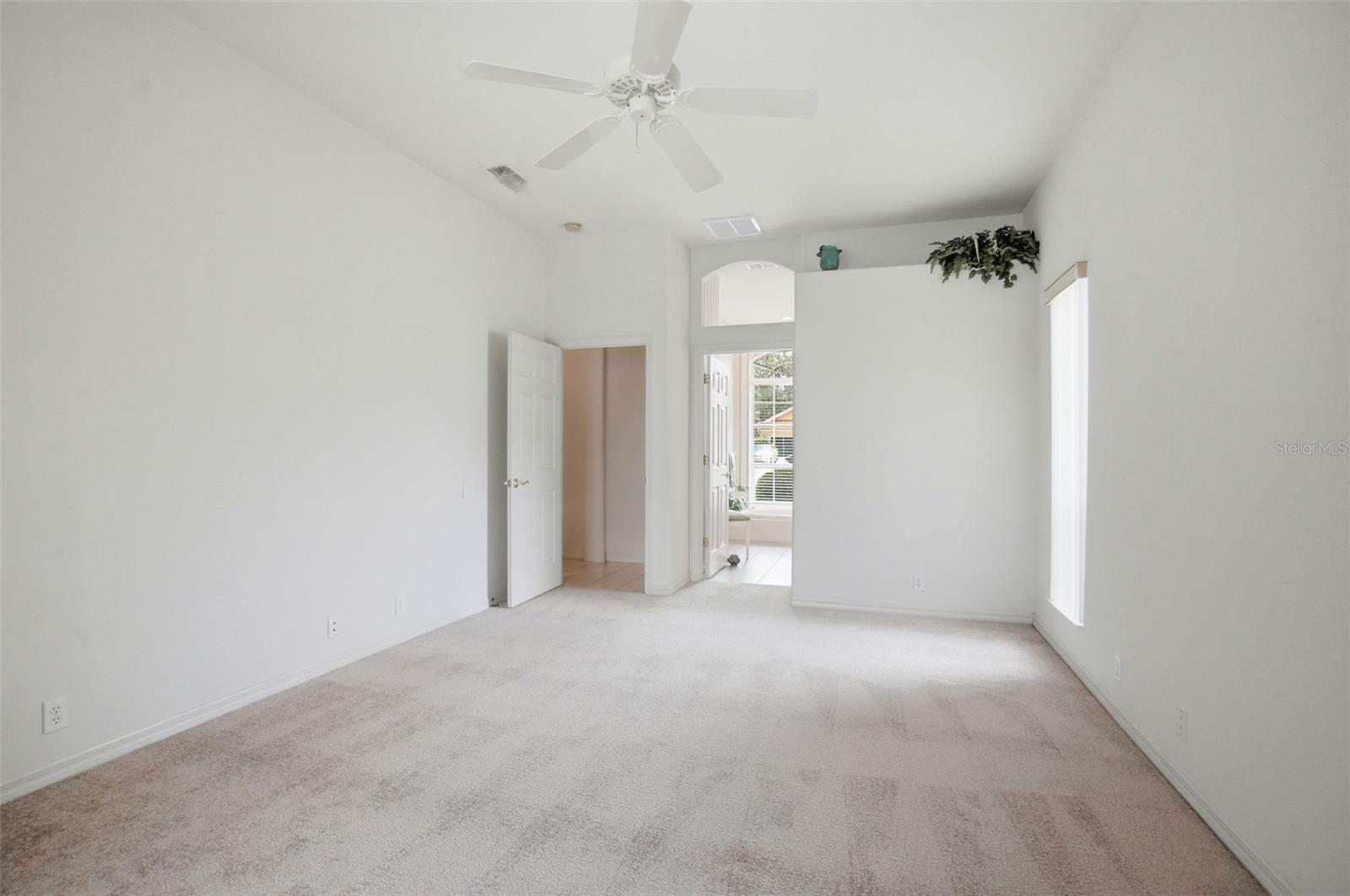 REGENCY OAKS - Residential