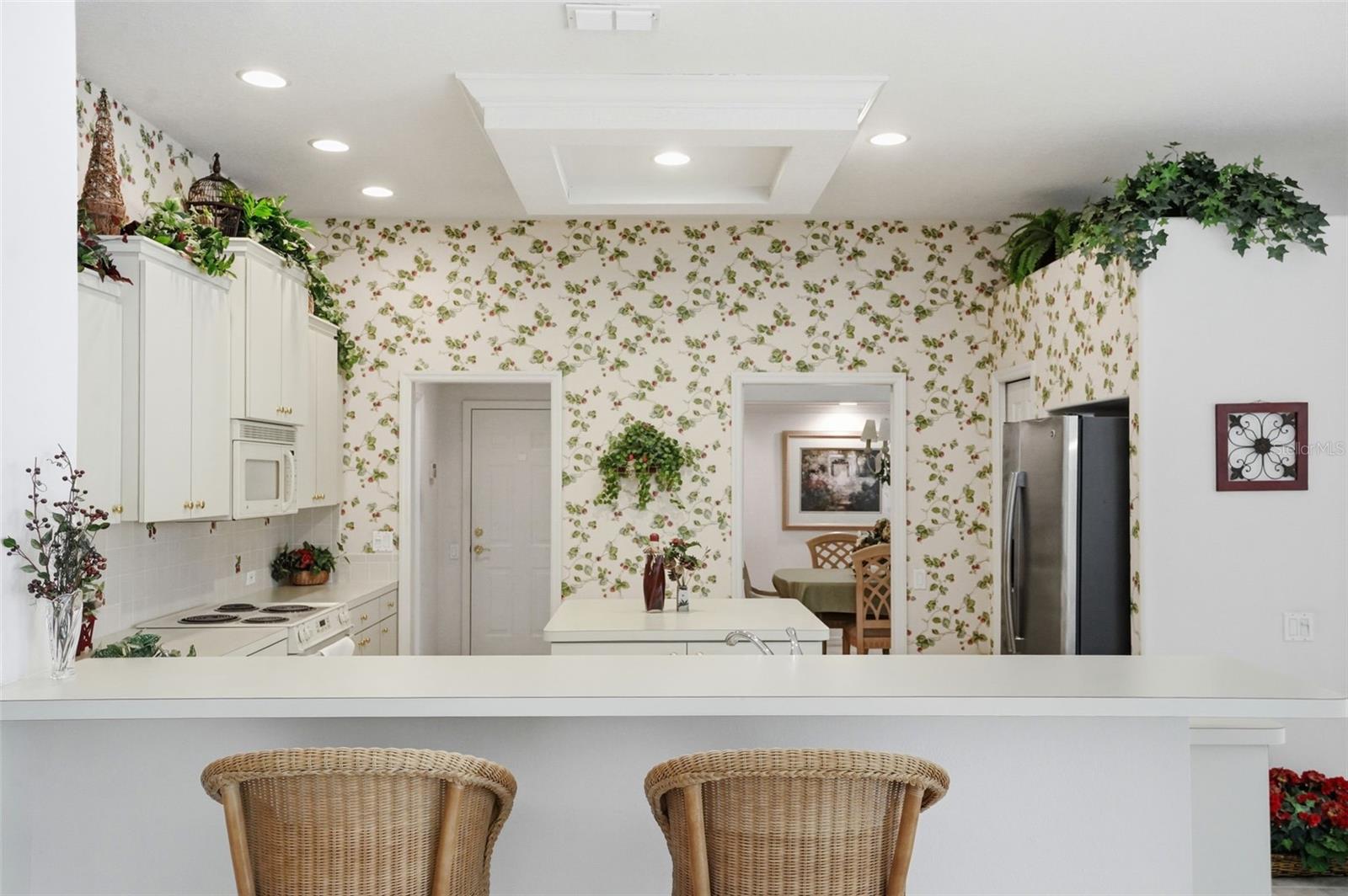 REGENCY OAKS - Residential
