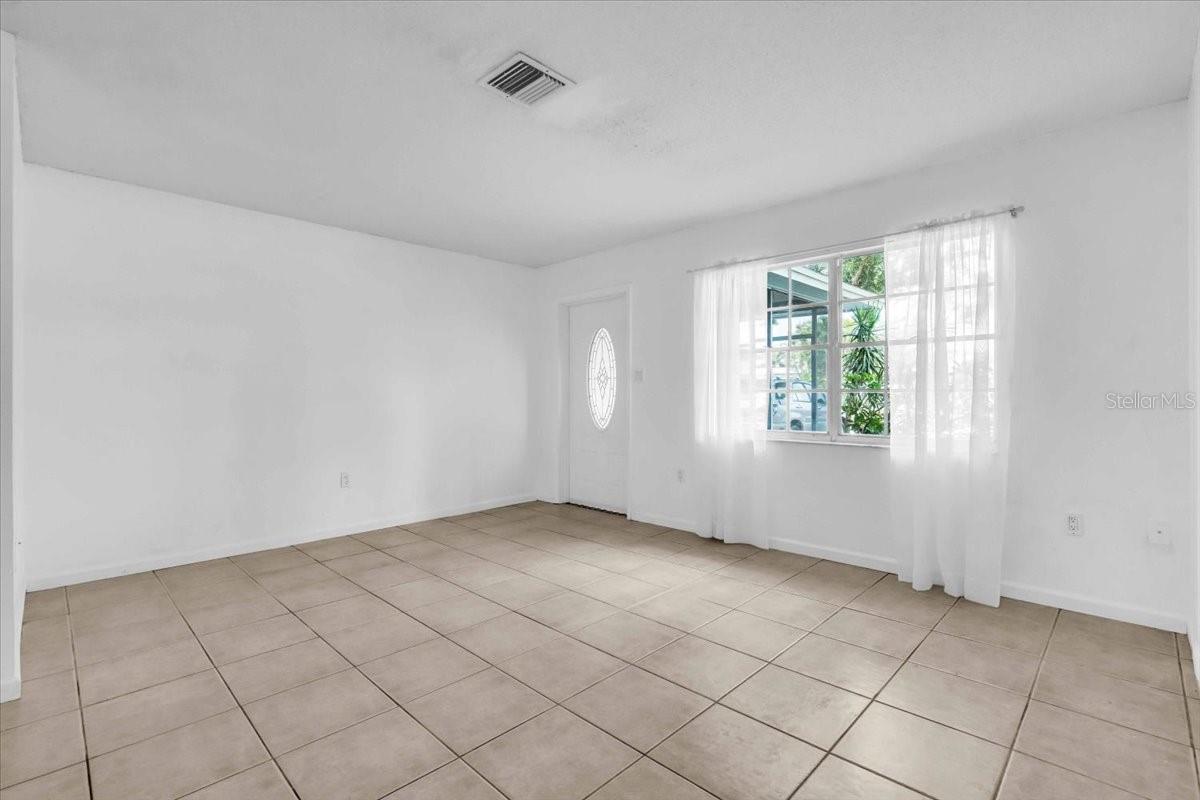 3205 33RD STREET COURT W