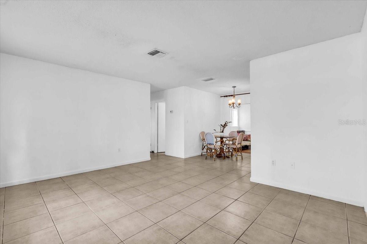 3205 33RD STREET COURT W