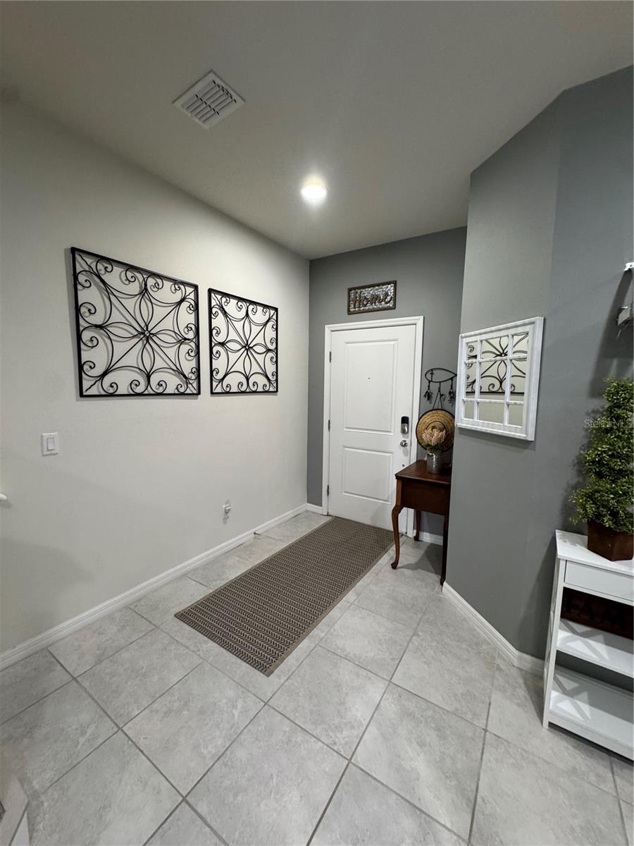 EMERSON NORTH TWNHMS - Residential Lease