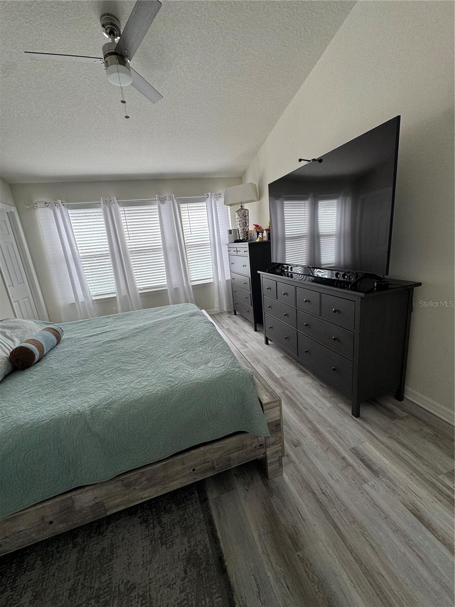 EMERSON NORTH TWNHMS - Residential Lease