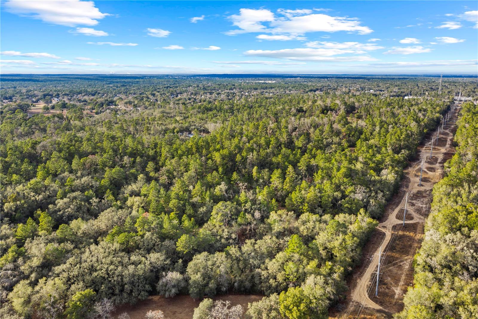 INVERNESS VILLAGE UNIT 03 - Land