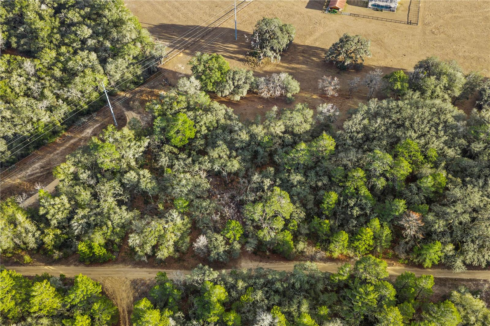 INVERNESS VILLAGE UNIT 03 - Land