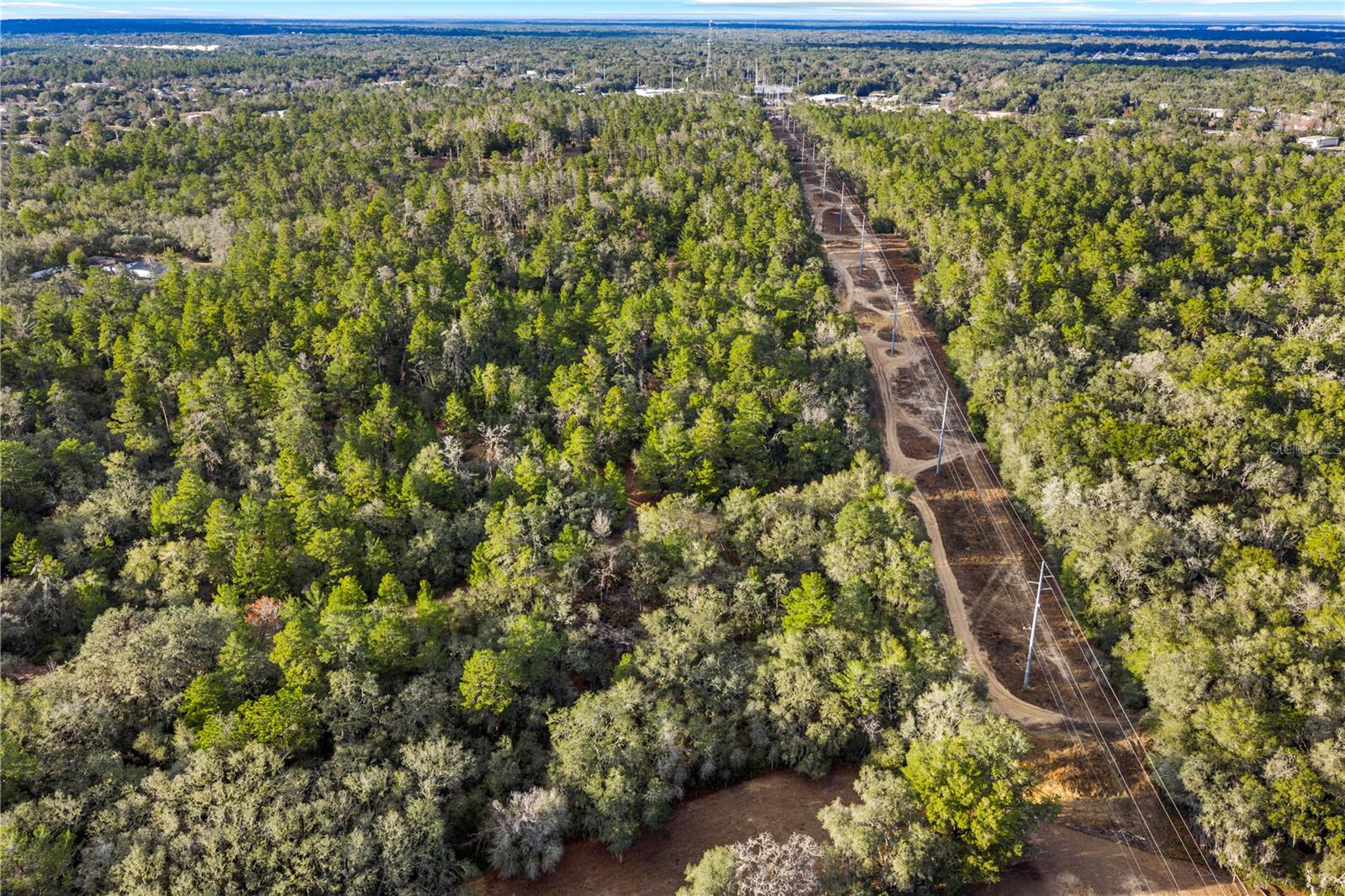 INVERNESS VILLAGE UNIT 03 - Land