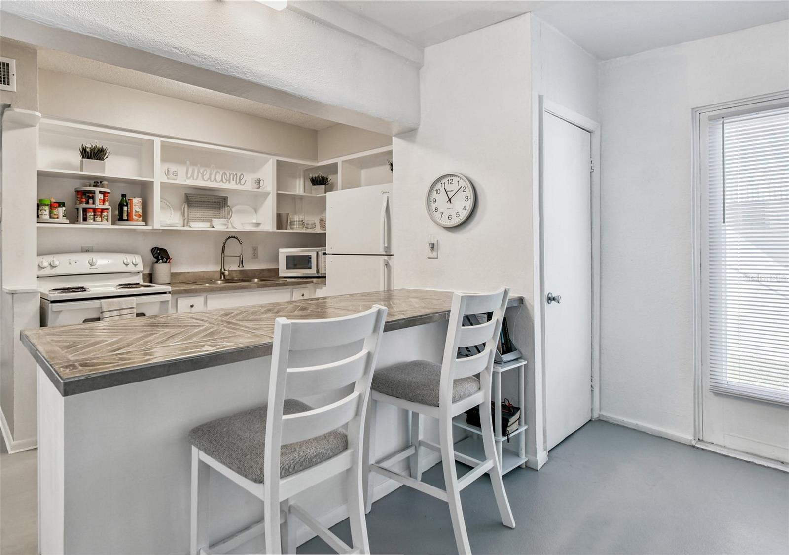 SHANGRI-LA - Residential