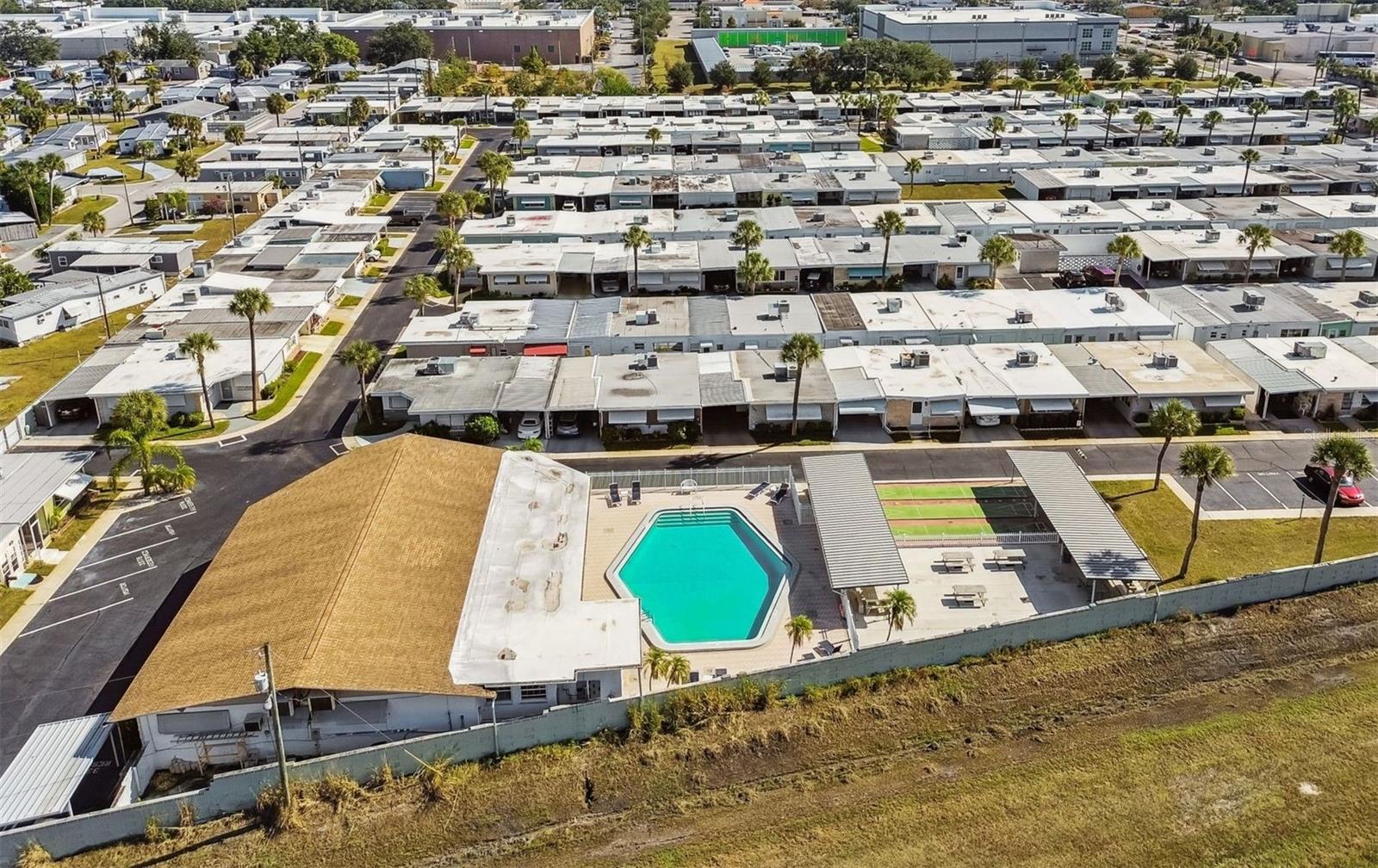 SHANGRI-LA - Residential