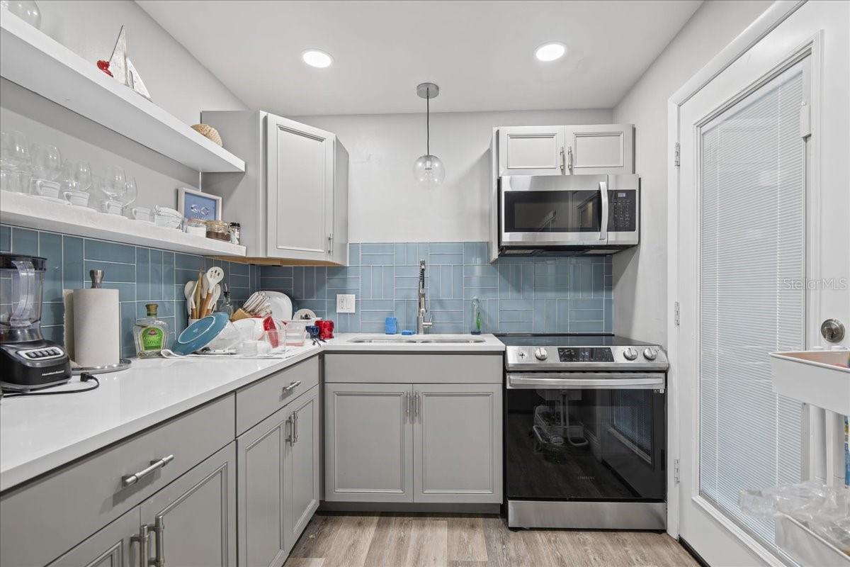 257 14TH STREET NW