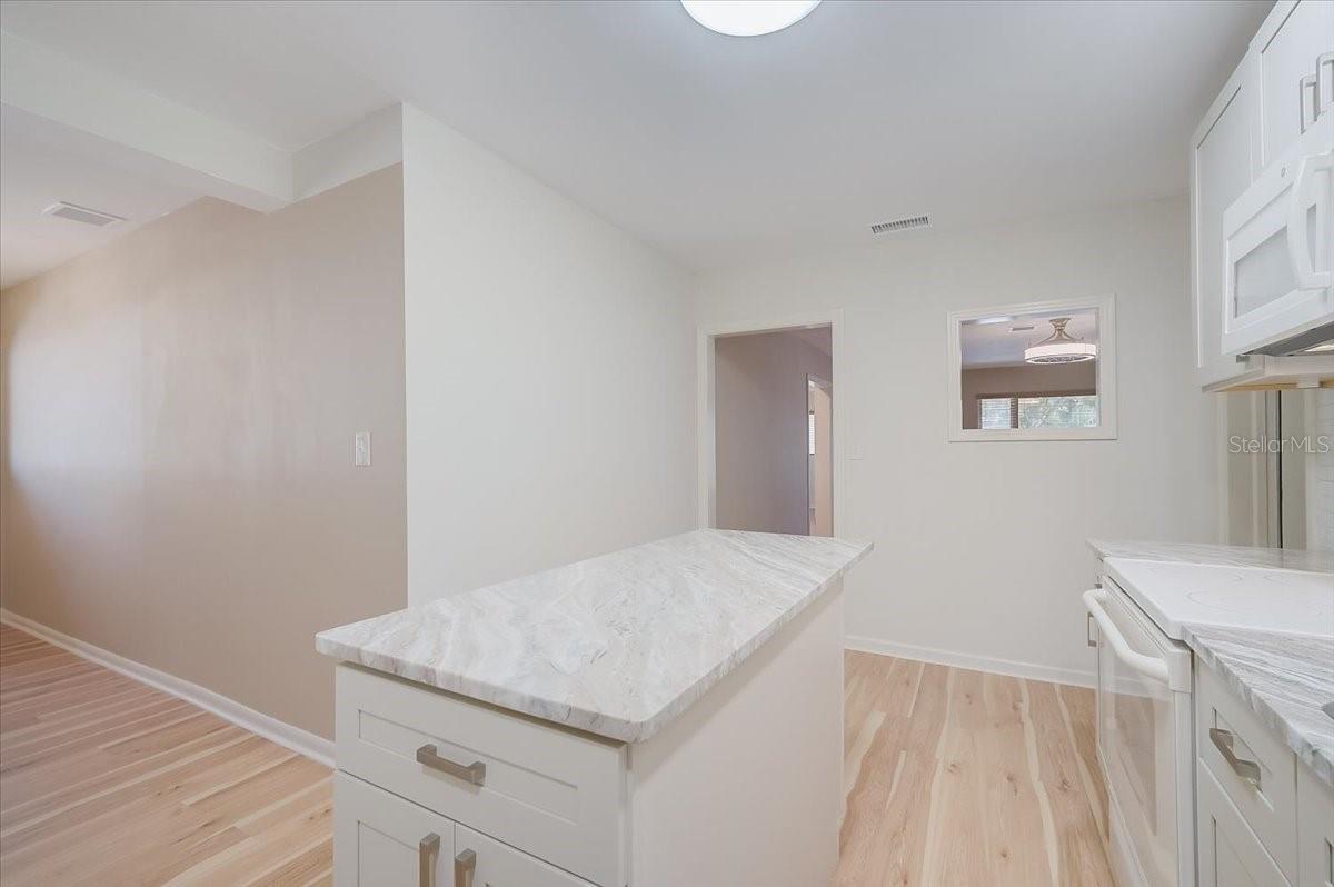 VALENCIA TERRACE REV - Residential Lease