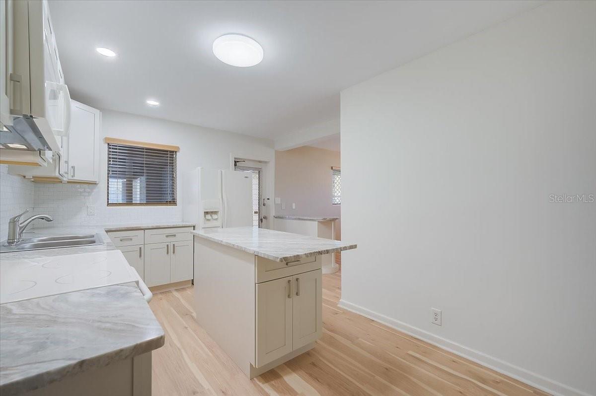 VALENCIA TERRACE REV - Residential Lease