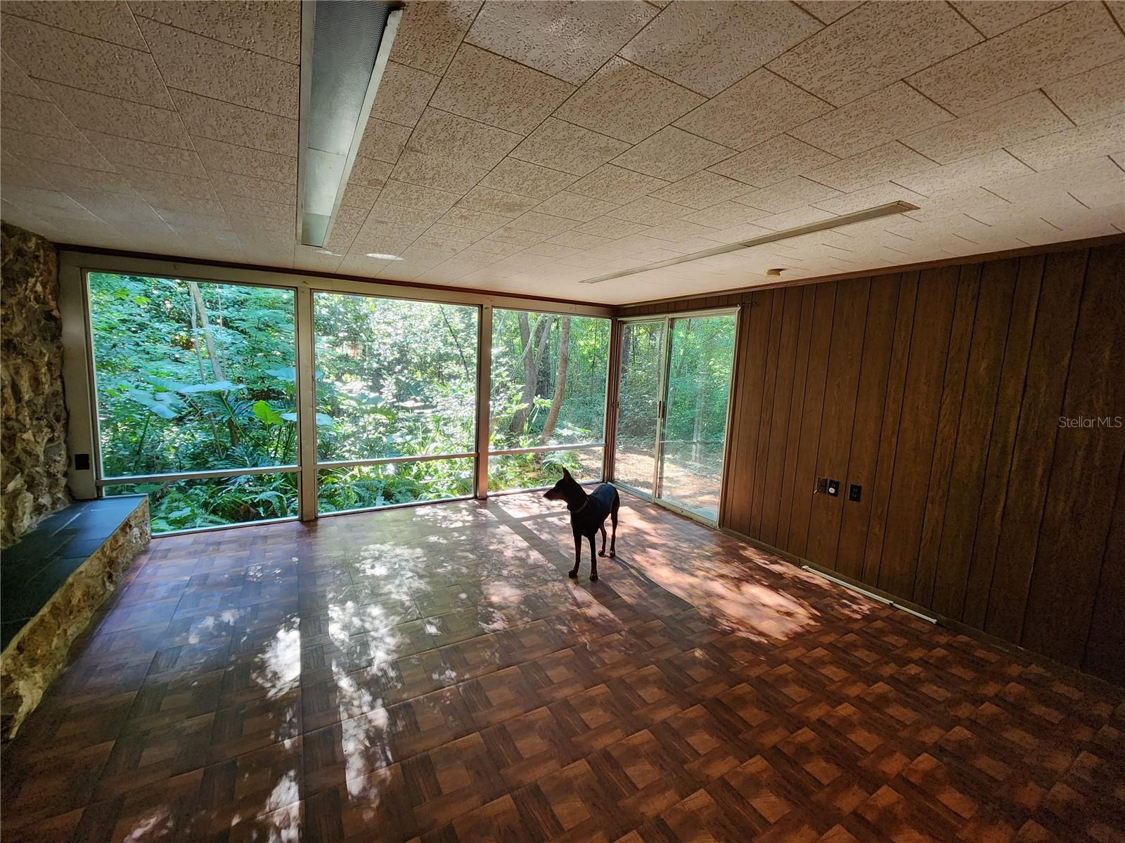 MASON MANOR - Residential Lease