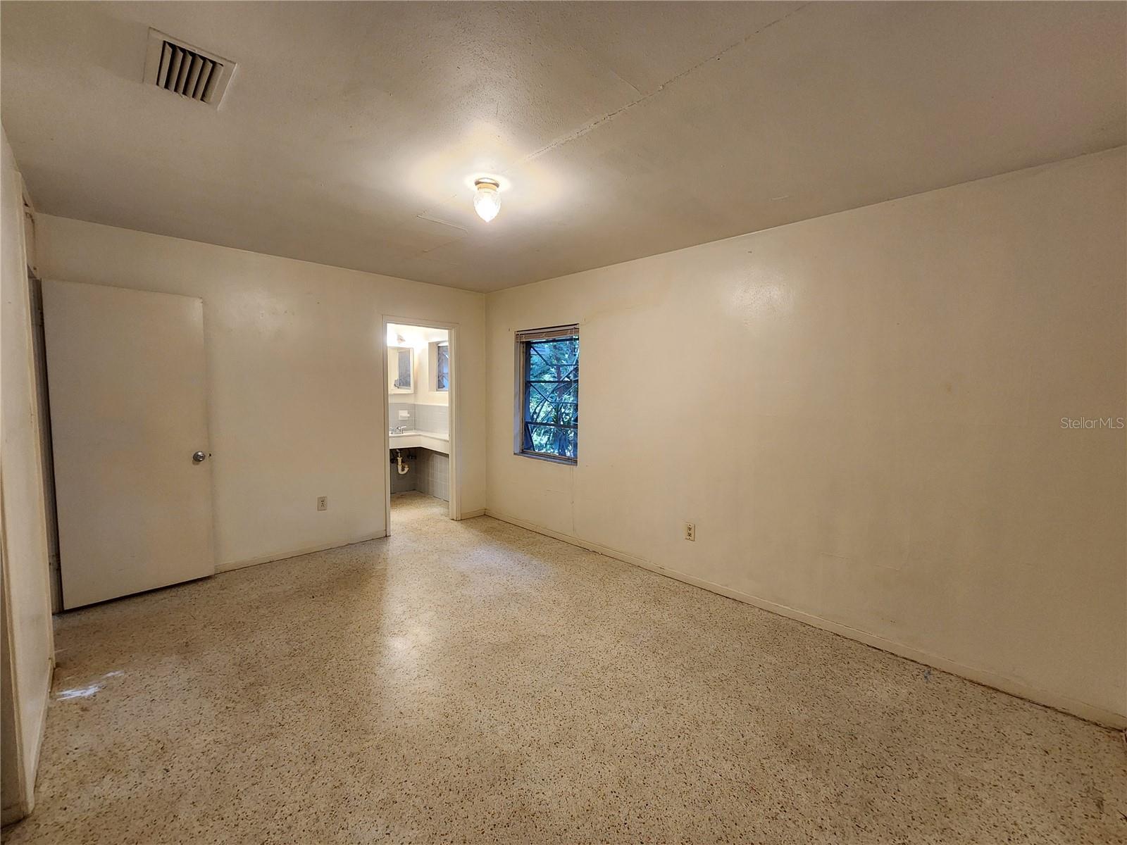 MASON MANOR - Residential Lease