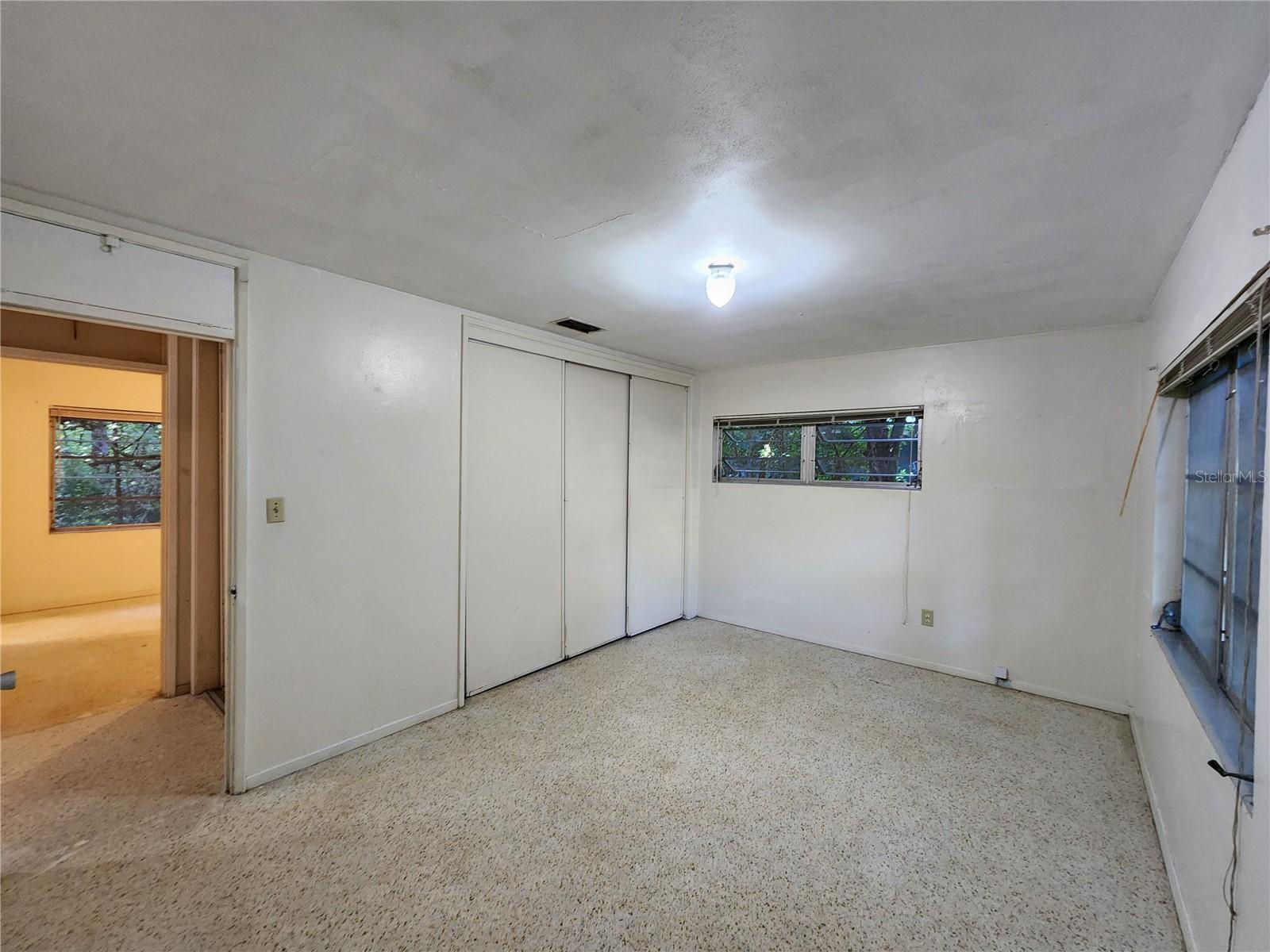 MASON MANOR - Residential Lease