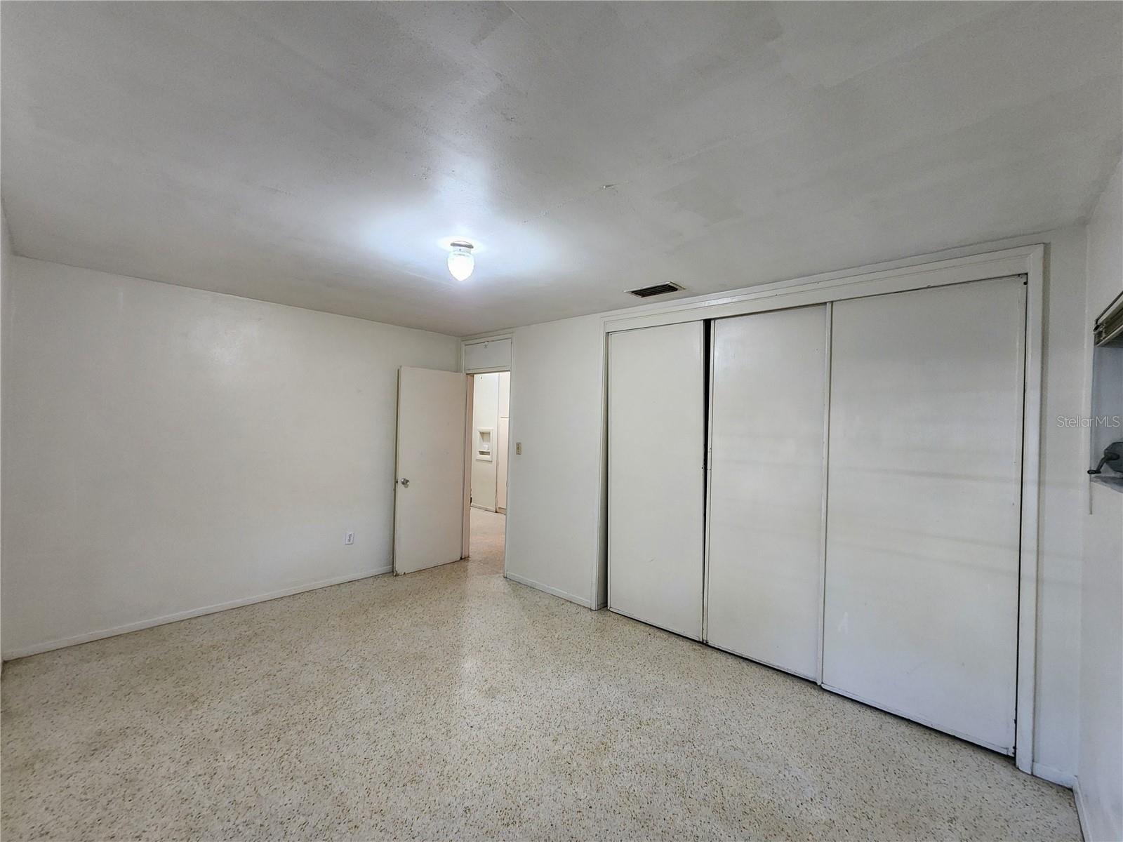 MASON MANOR - Residential Lease
