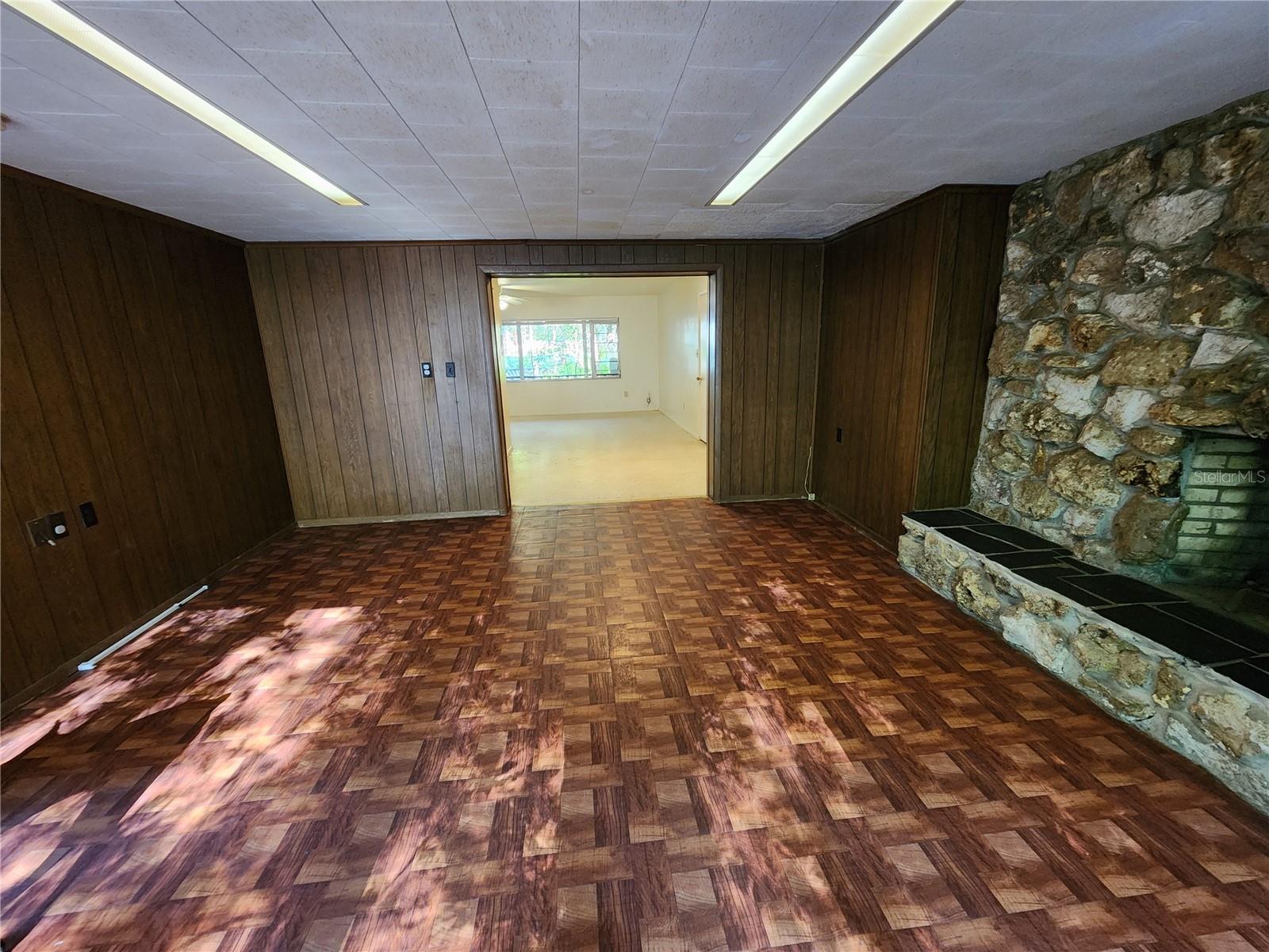 MASON MANOR - Residential Lease