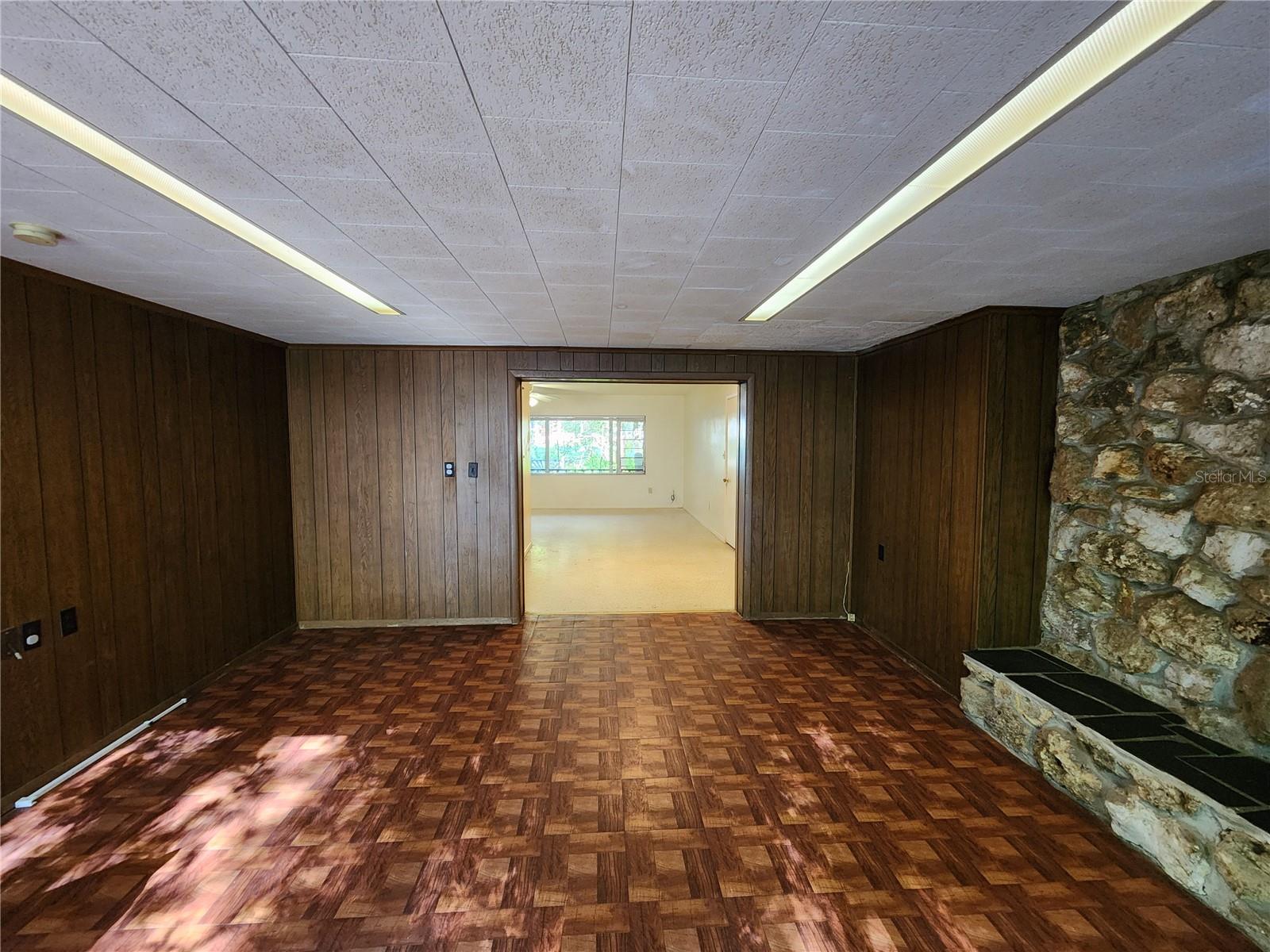 MASON MANOR - Residential Lease