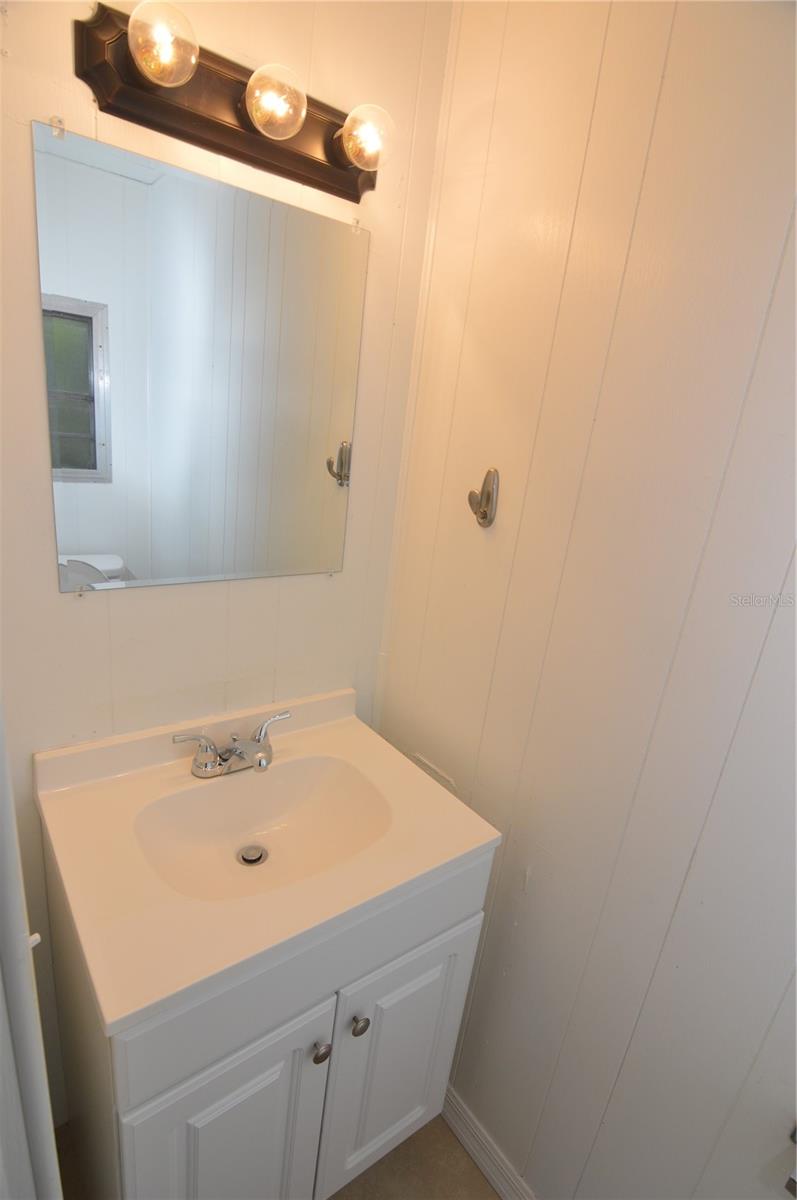 SHADY OAKS MOBILE MODULAR ESTATES - Residential