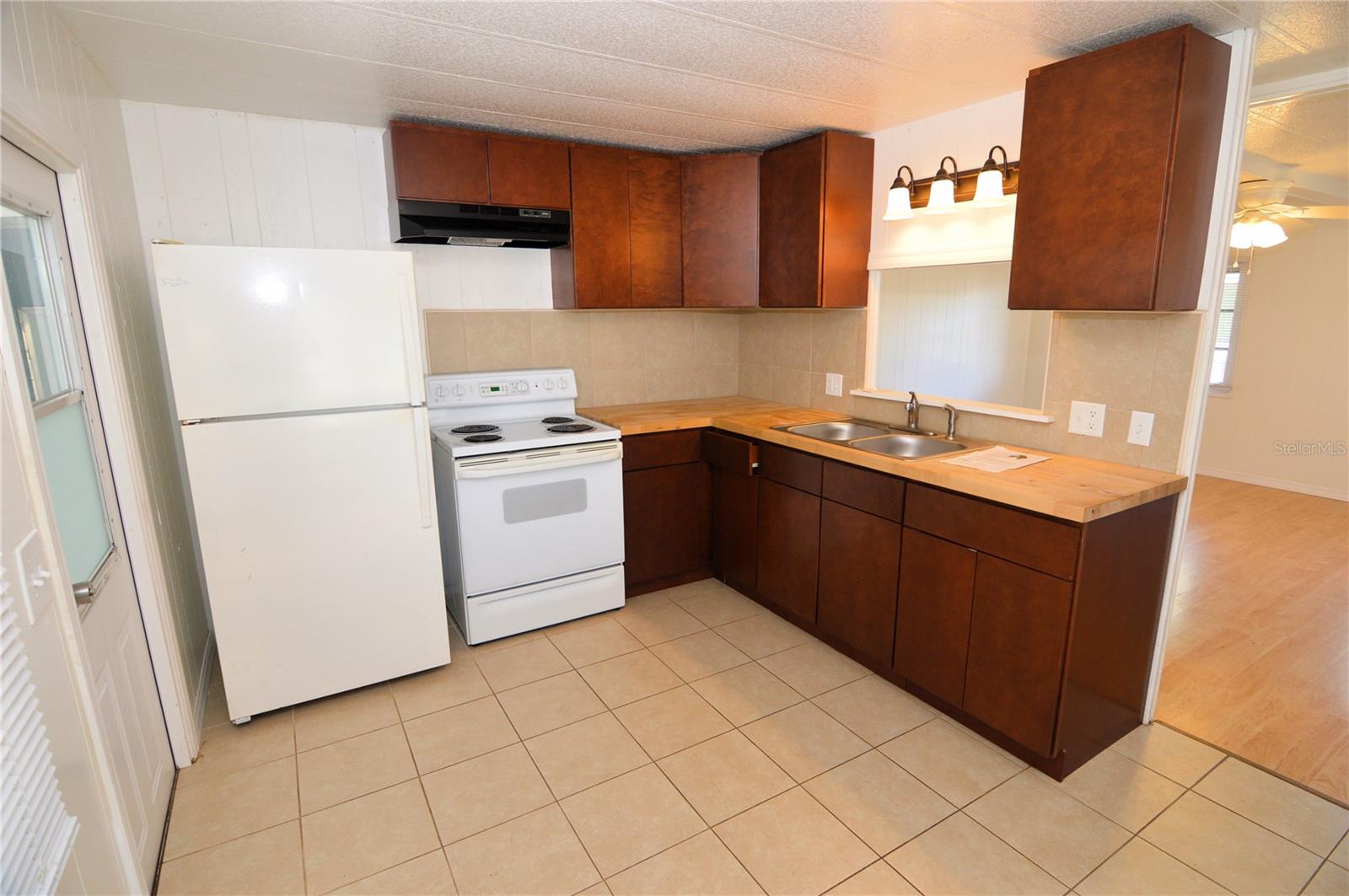 SHADY OAKS MOBILE MODULAR ESTATES - Residential