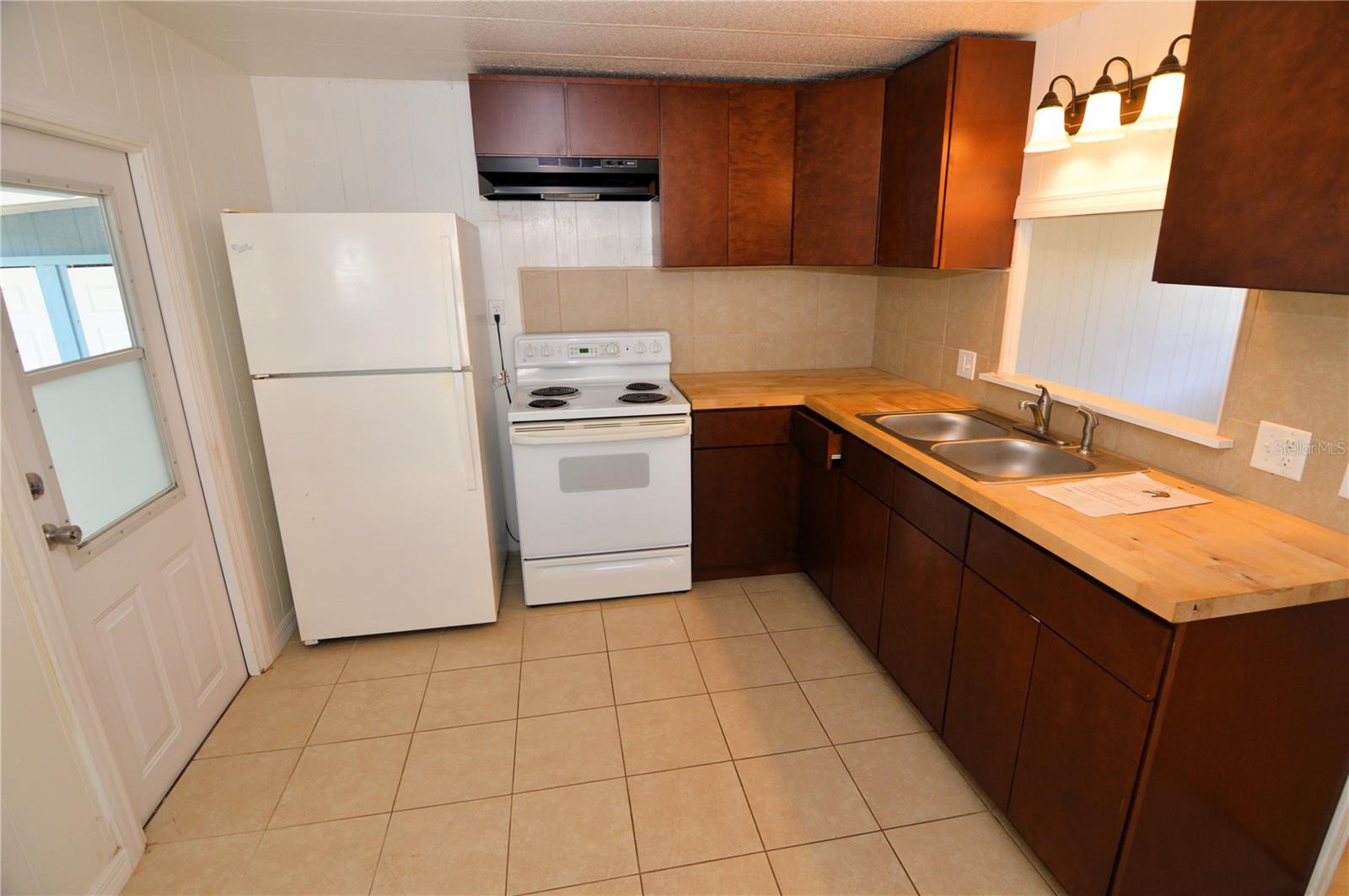 SHADY OAKS MOBILE MODULAR ESTATES - Residential