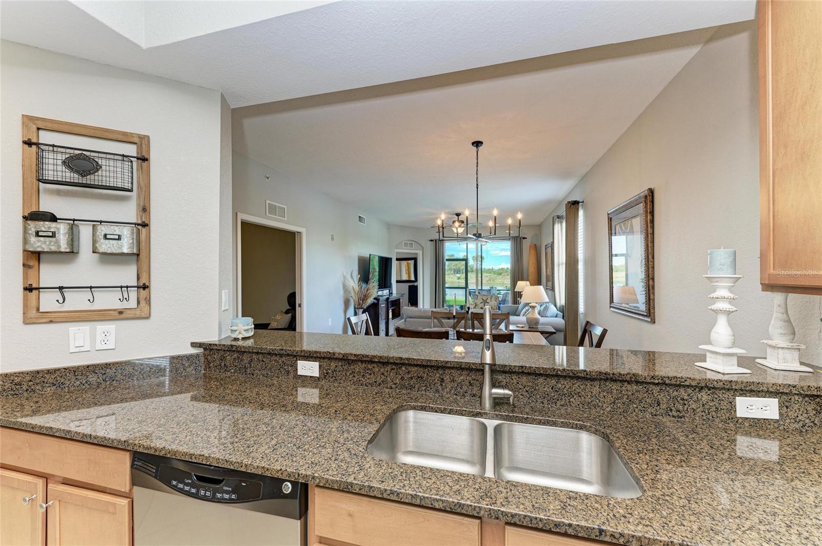 RIVER STRAND - Residential