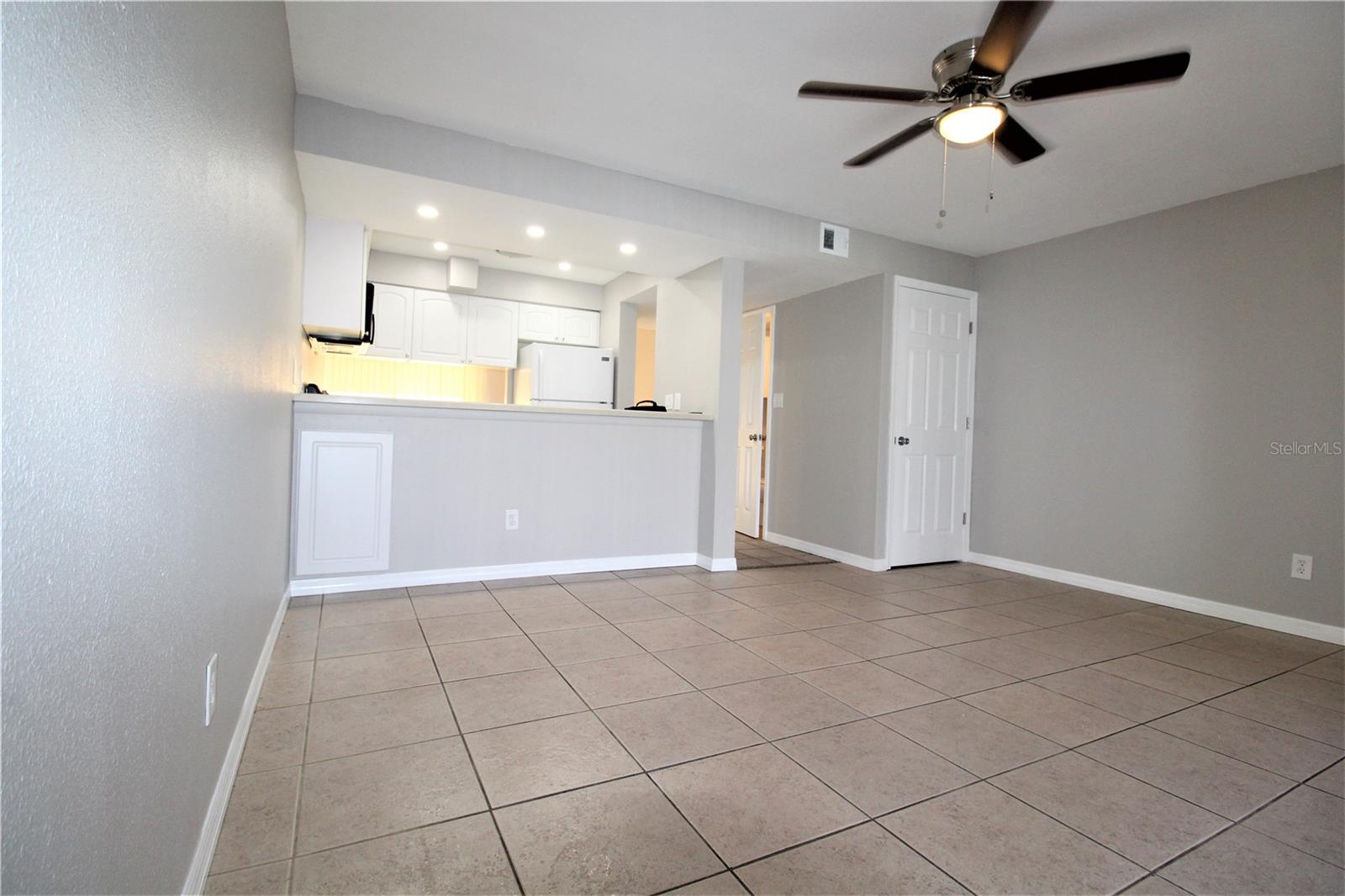 ROYAL POINCIANA - Residential Lease