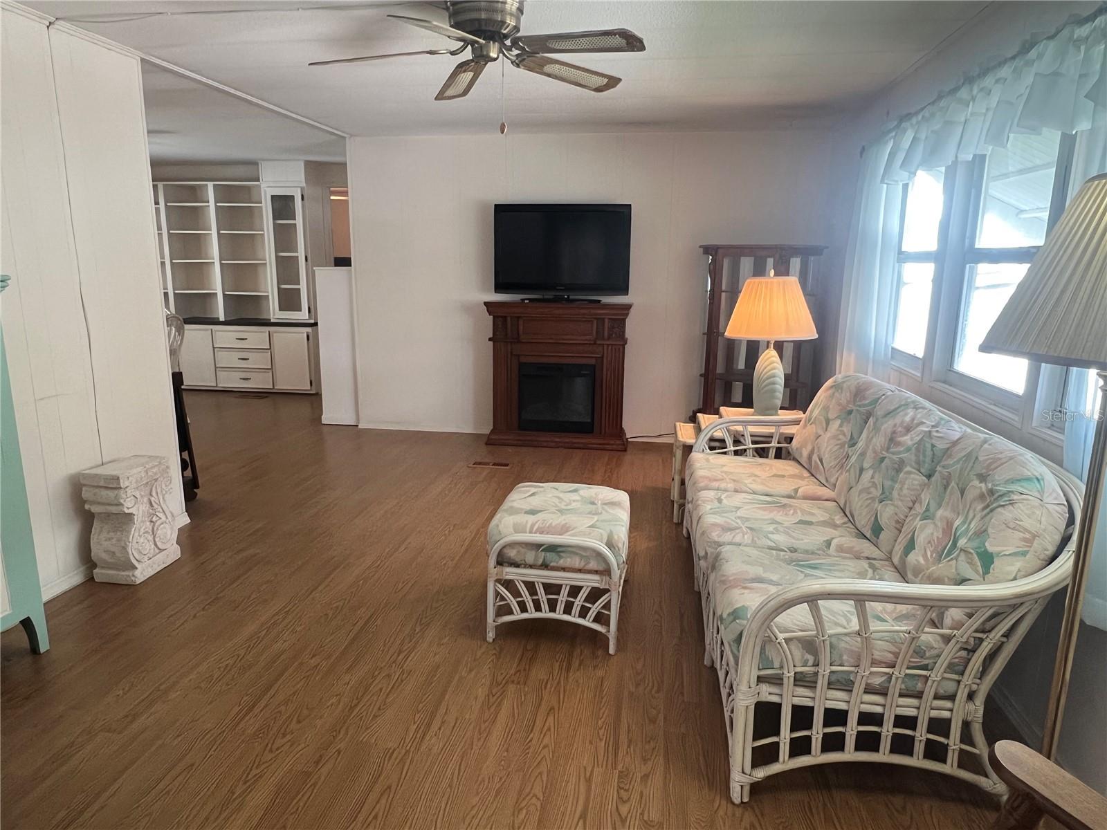 VENETIAN ESTATES - Residential