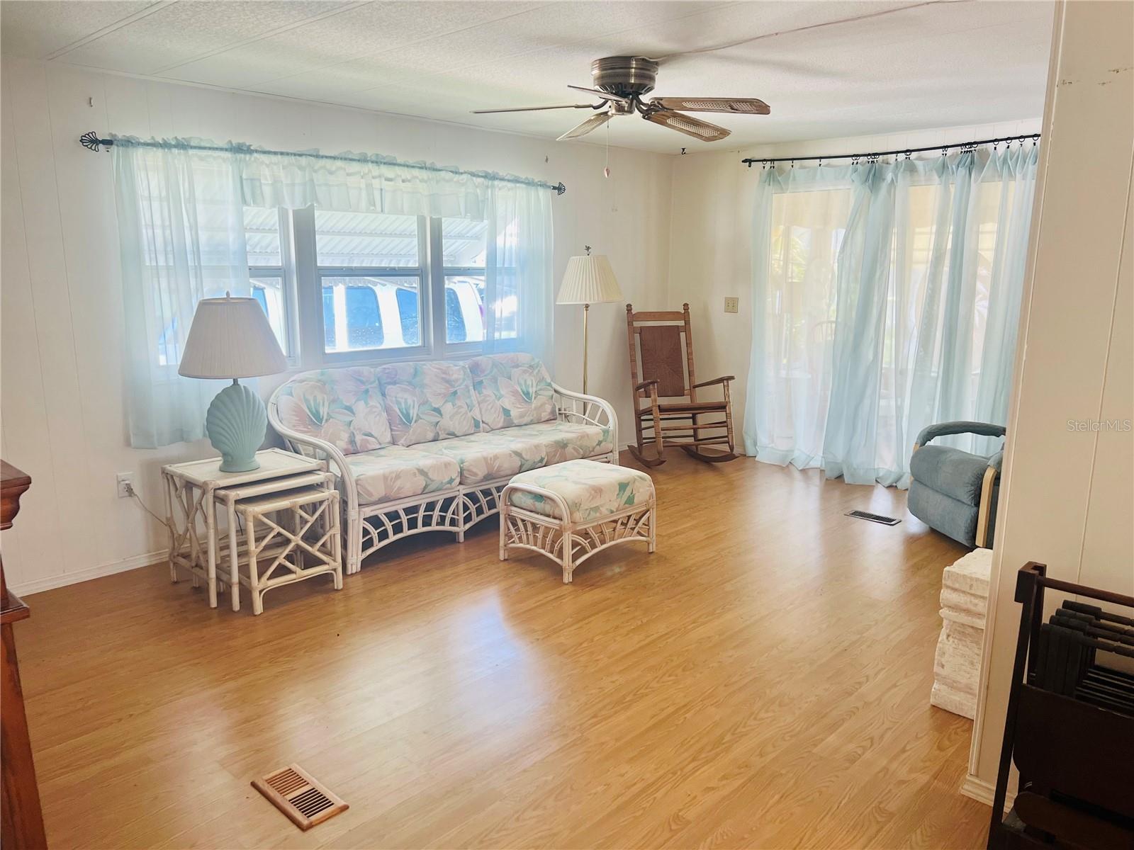 VENETIAN ESTATES - Residential